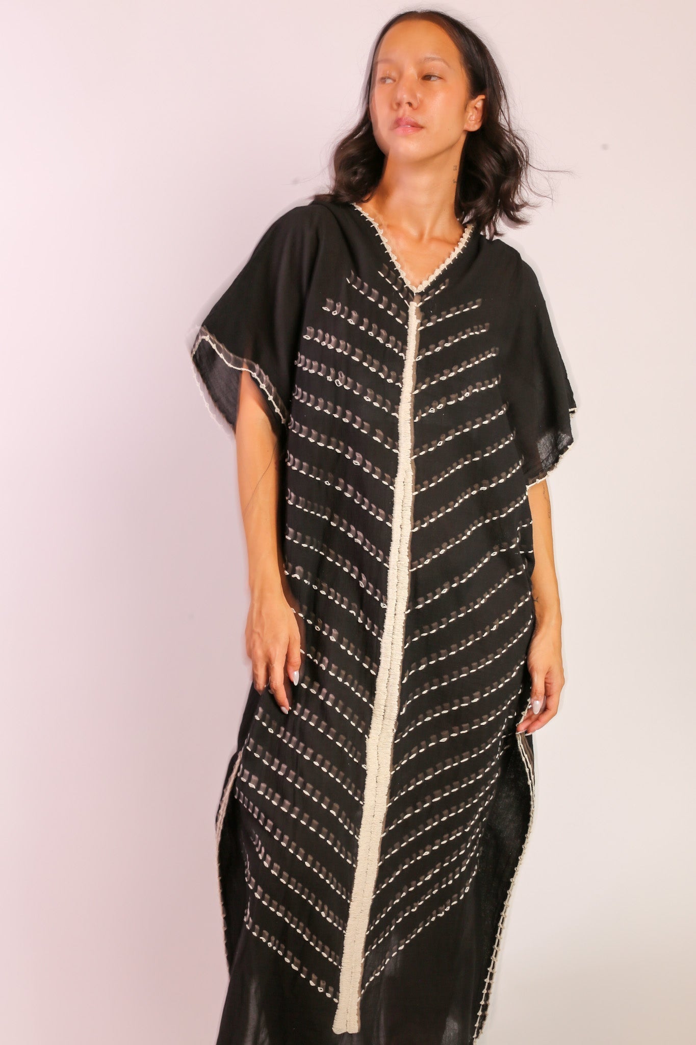 EMBROIDERED KAFTAN LILLY - MOMO STUDIO BERLIN - Berlin Concept Store - sustainable & ethical fashion