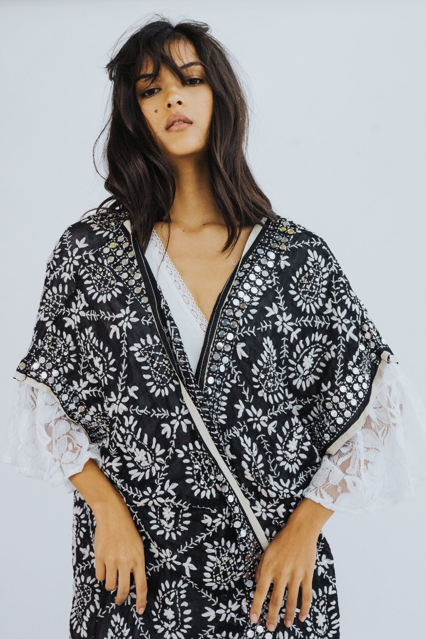 EMBROIDERED KAFTAN PILAR - MOMO STUDIO BERLIN - Berlin Concept Store - sustainable & ethical fashion