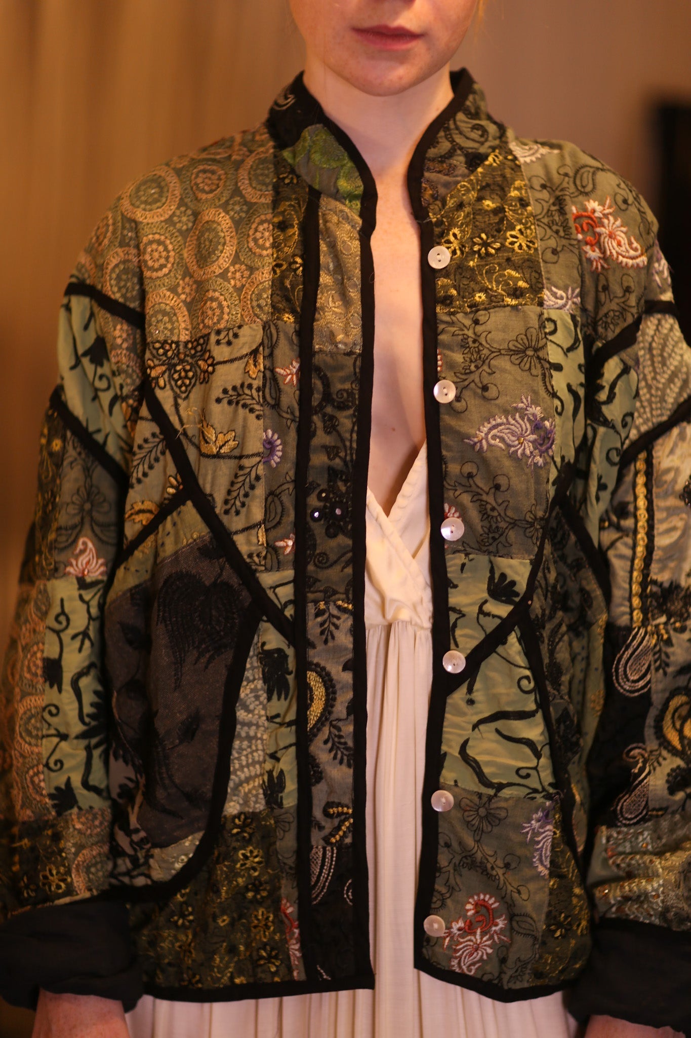 EMBROIDERED KANTHA JACKET HOBBITON - MOMO STUDIO BERLIN - Berlin Concept Store - sustainable & ethical fashion
