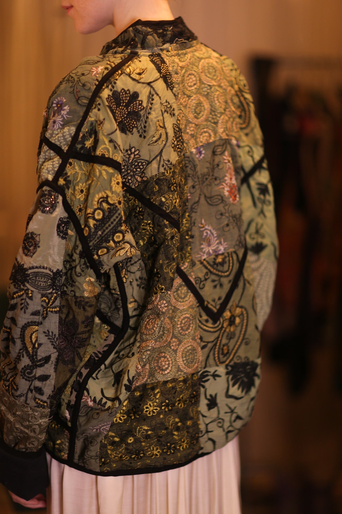 EMBROIDERED KANTHA JACKET HOBBITON - MOMO STUDIO BERLIN - Berlin Concept Store - sustainable & ethical fashion