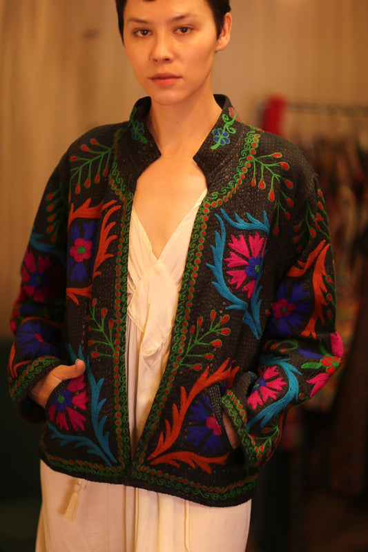 EMBROIDERED KANTHA JACKET INGRID EYES - MOMO STUDIO BERLIN - Berlin Concept Store - sustainable & ethical fashion