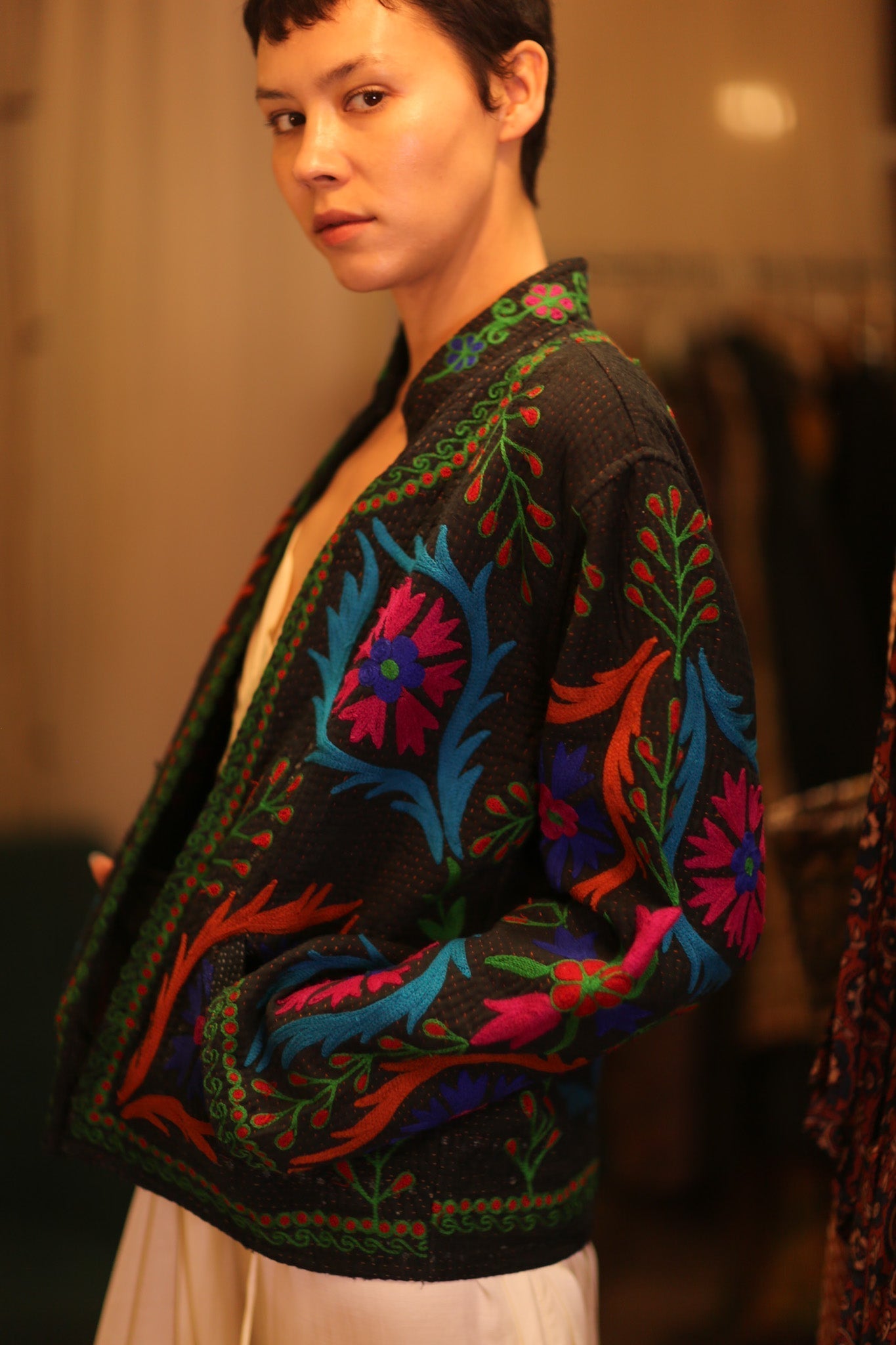 EMBROIDERED KANTHA JACKET INGRID EYES - MOMO STUDIO BERLIN - Berlin Concept Store - sustainable & ethical fashion