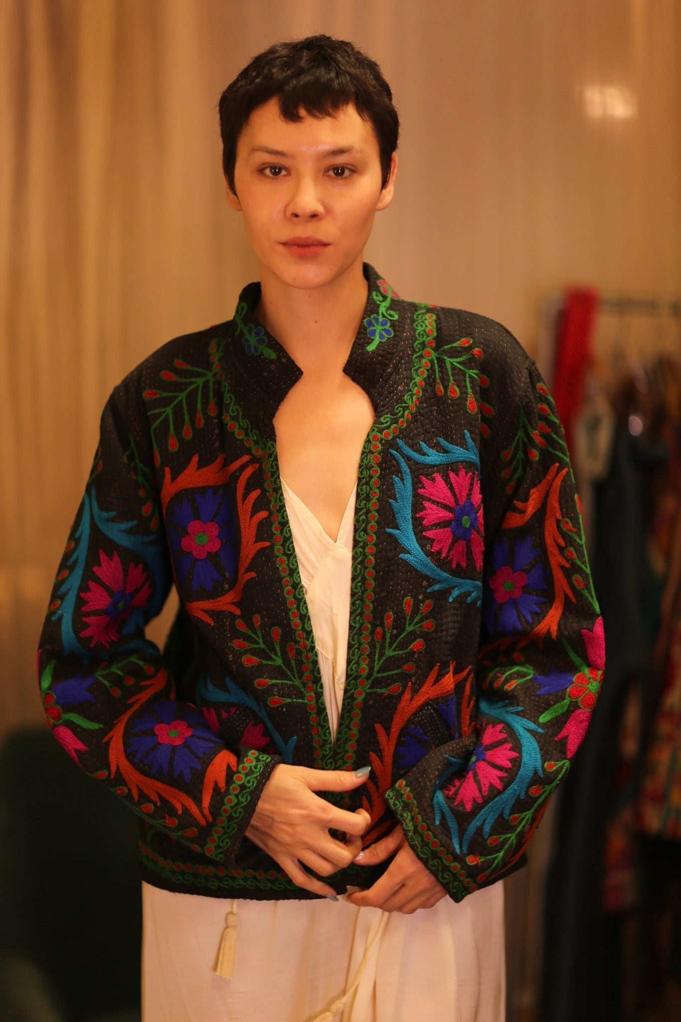 EMBROIDERED KANTHA JACKET INGRID EYES - MOMO STUDIO BERLIN - Berlin Concept Store - sustainable & ethical fashion