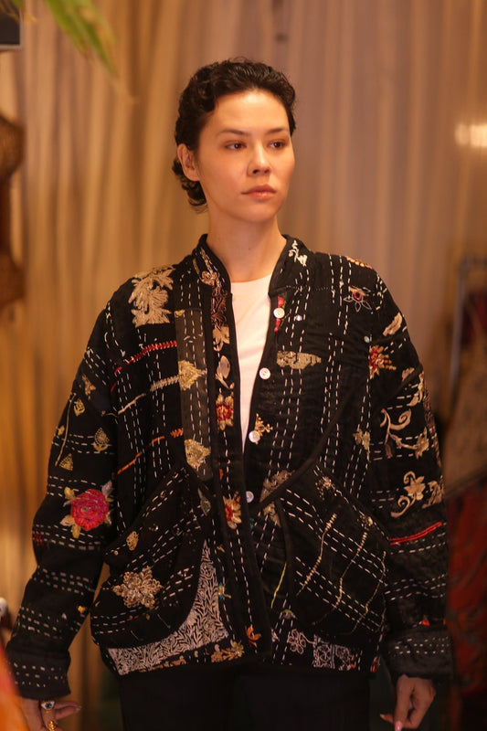 EMBROIDERED KANTHA JACKET JYPEACE - MOMO STUDIO BERLIN - Berlin Concept Store - sustainable & ethical fashion