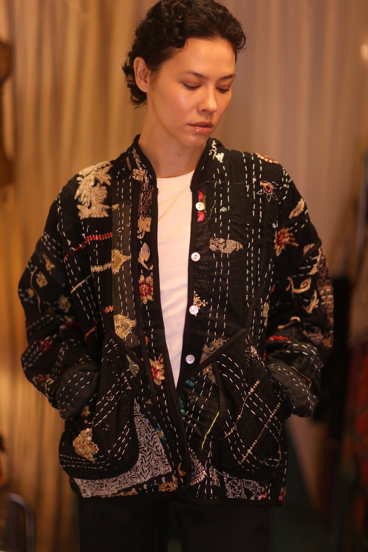 EMBROIDERED KANTHA JACKET JYPEACE - MOMO STUDIO BERLIN - Berlin Concept Store - sustainable & ethical fashion