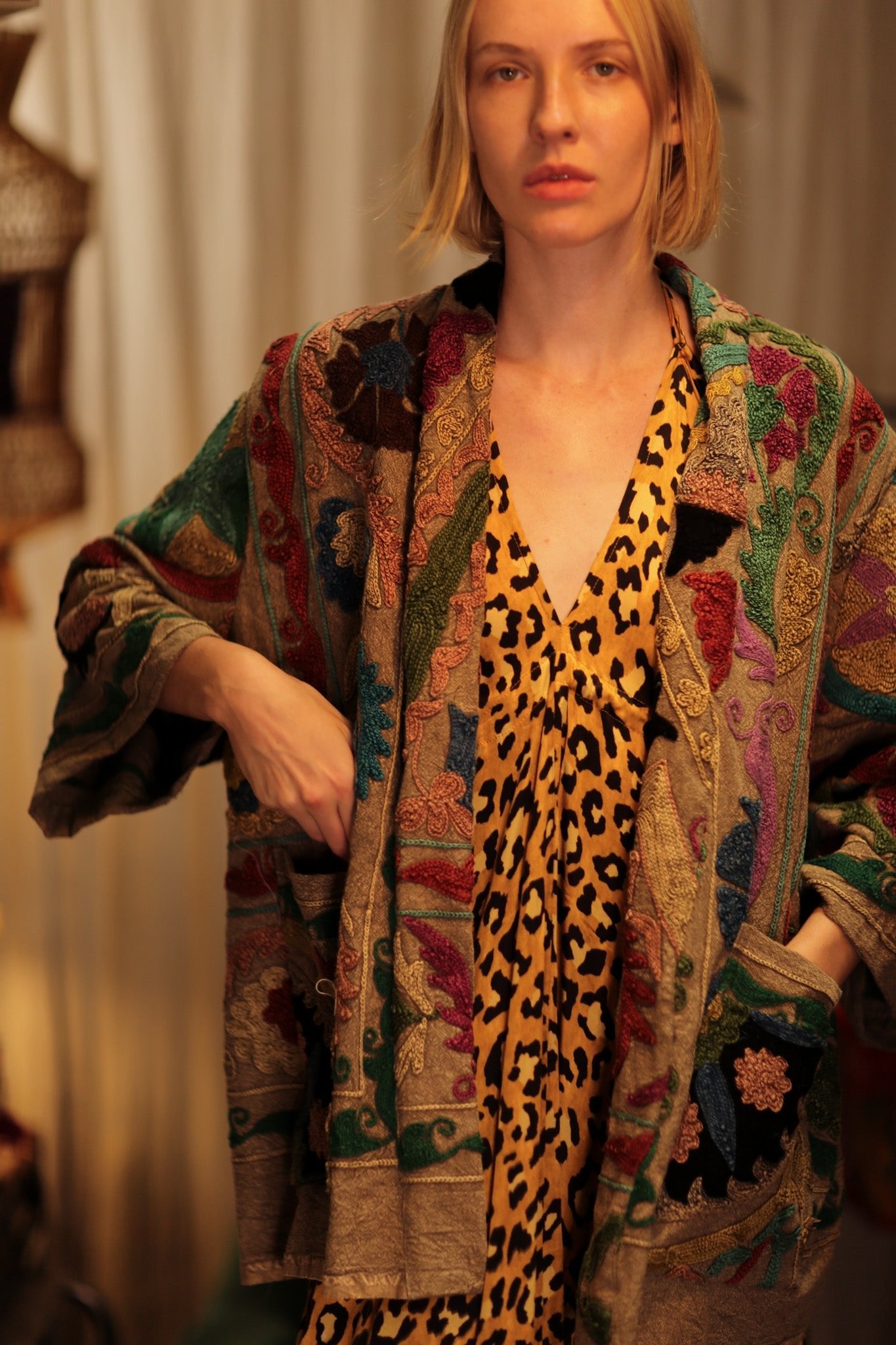 EMBROIDERED KANTHA KIMONO MONTY ISLAND FLOWERS - MOMO STUDIO BERLIN - Berlin Concept Store - sustainable & ethical fashion