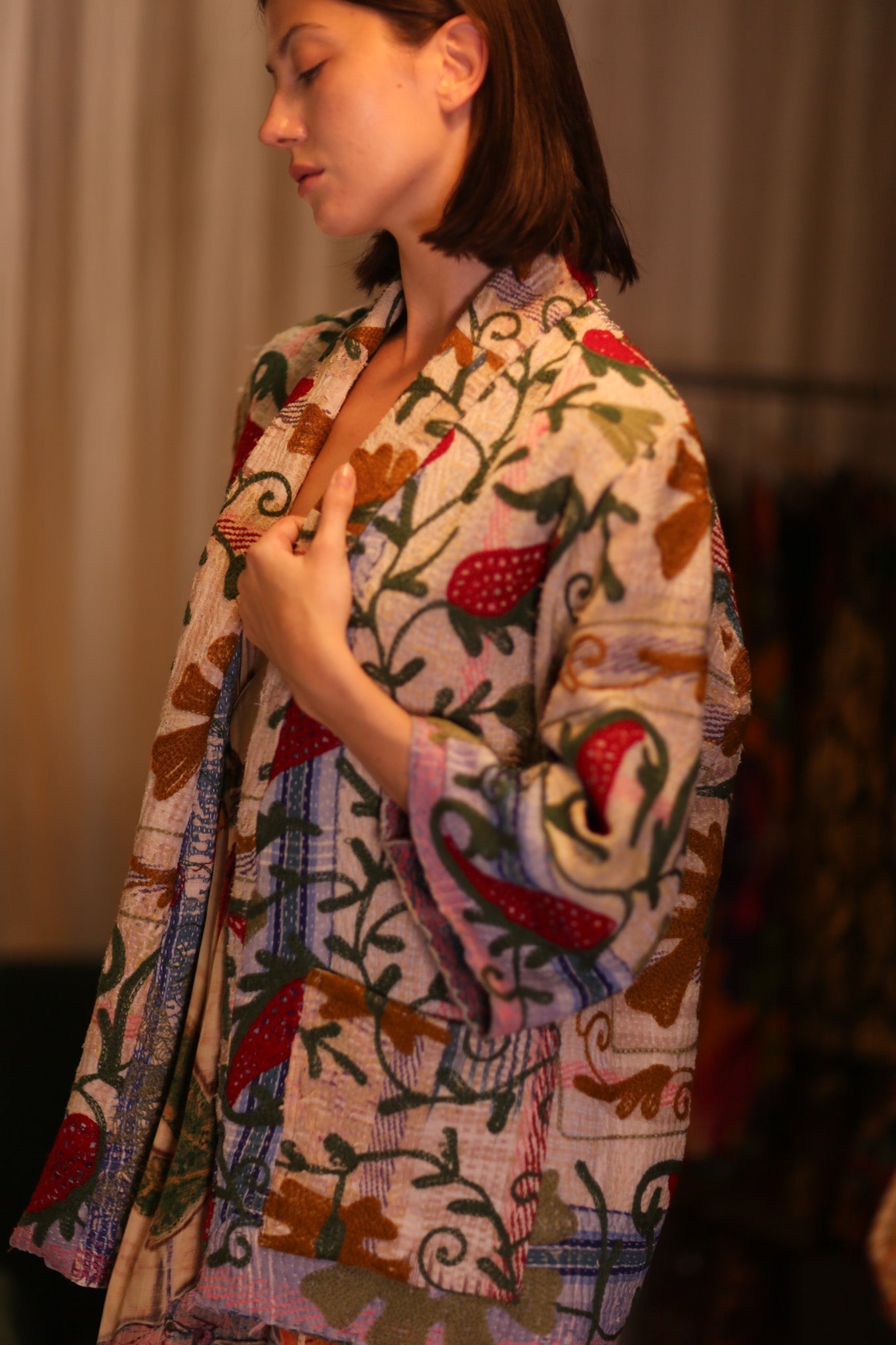 EMBROIDERED KANTHA KIMONO MONTY STRAWBERRY - MOMO STUDIO BERLIN - Berlin Concept Store - sustainable & ethical fashion