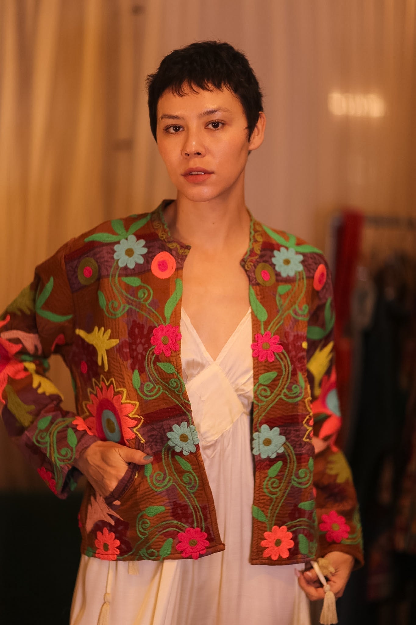 EMBROIDERED KANTHA SHORT COAT INGRID HANNWAY - MOMO STUDIO BERLIN - Berlin Concept Store - sustainable & ethical fashion