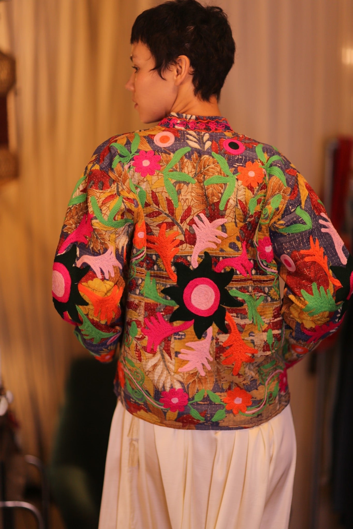 EMBROIDERED KANTHA SHORT COAT INGRID SETTAW - MOMO STUDIO BERLIN - Berlin Concept Store - sustainable & ethical fashion
