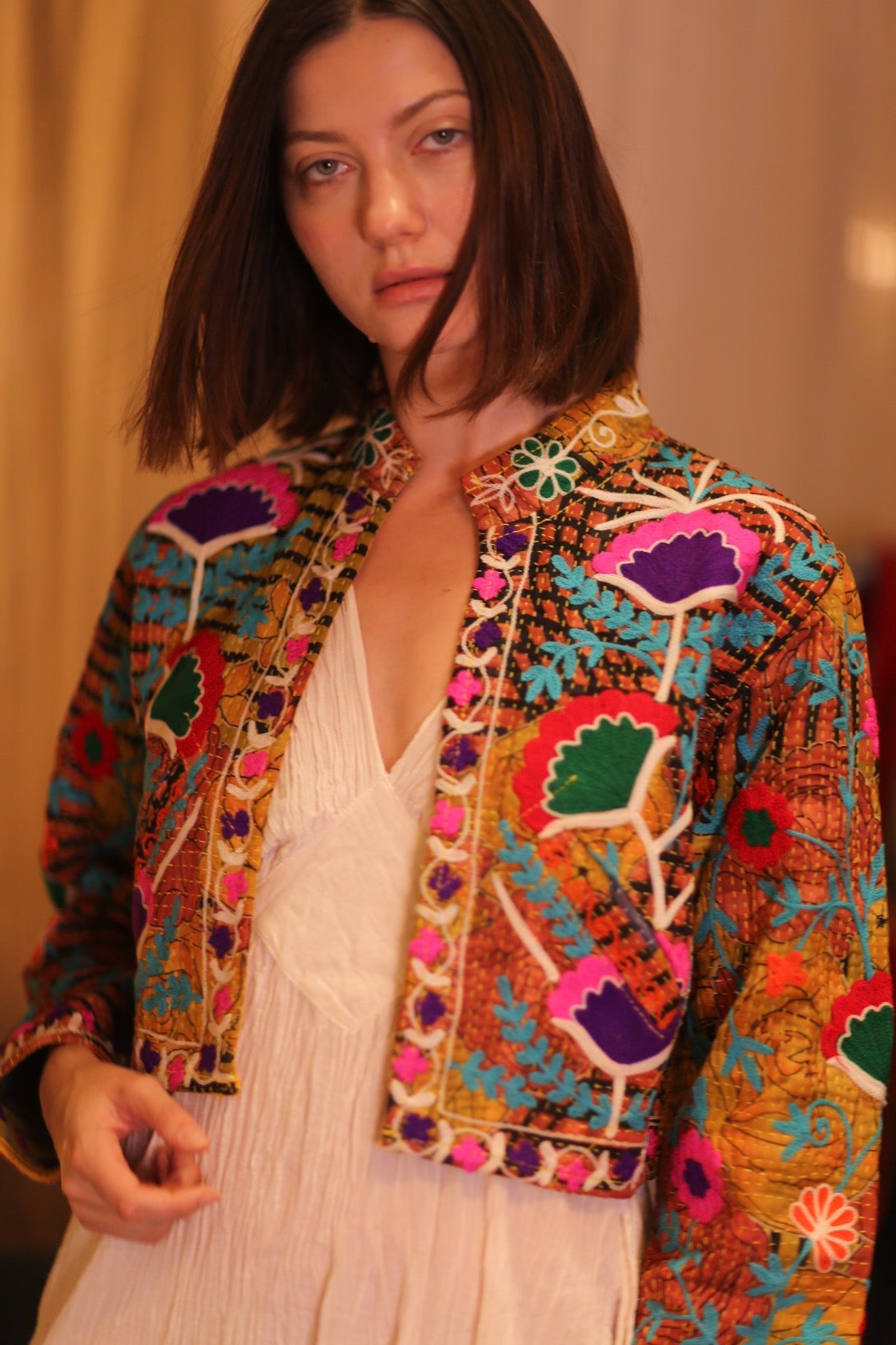 EMBROIDERED KANTHA SHORT JACKET INGRID PANNWE - MOMO STUDIO BERLIN - Berlin Concept Store - sustainable & ethical fashion