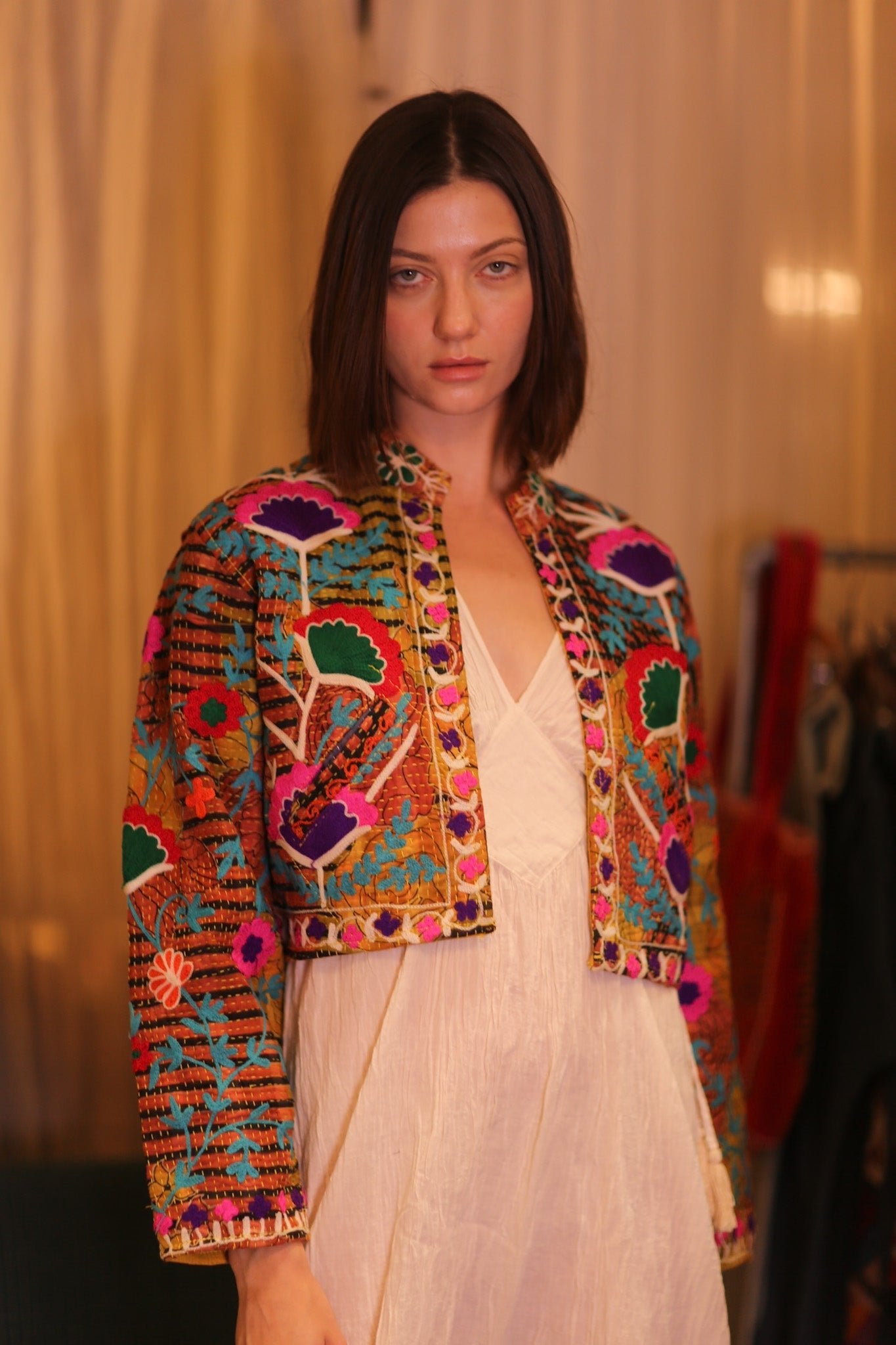 EMBROIDERED KANTHA SHORT JACKET INGRID PANNWE - MOMO STUDIO BERLIN - Berlin Concept Store - sustainable & ethical fashion