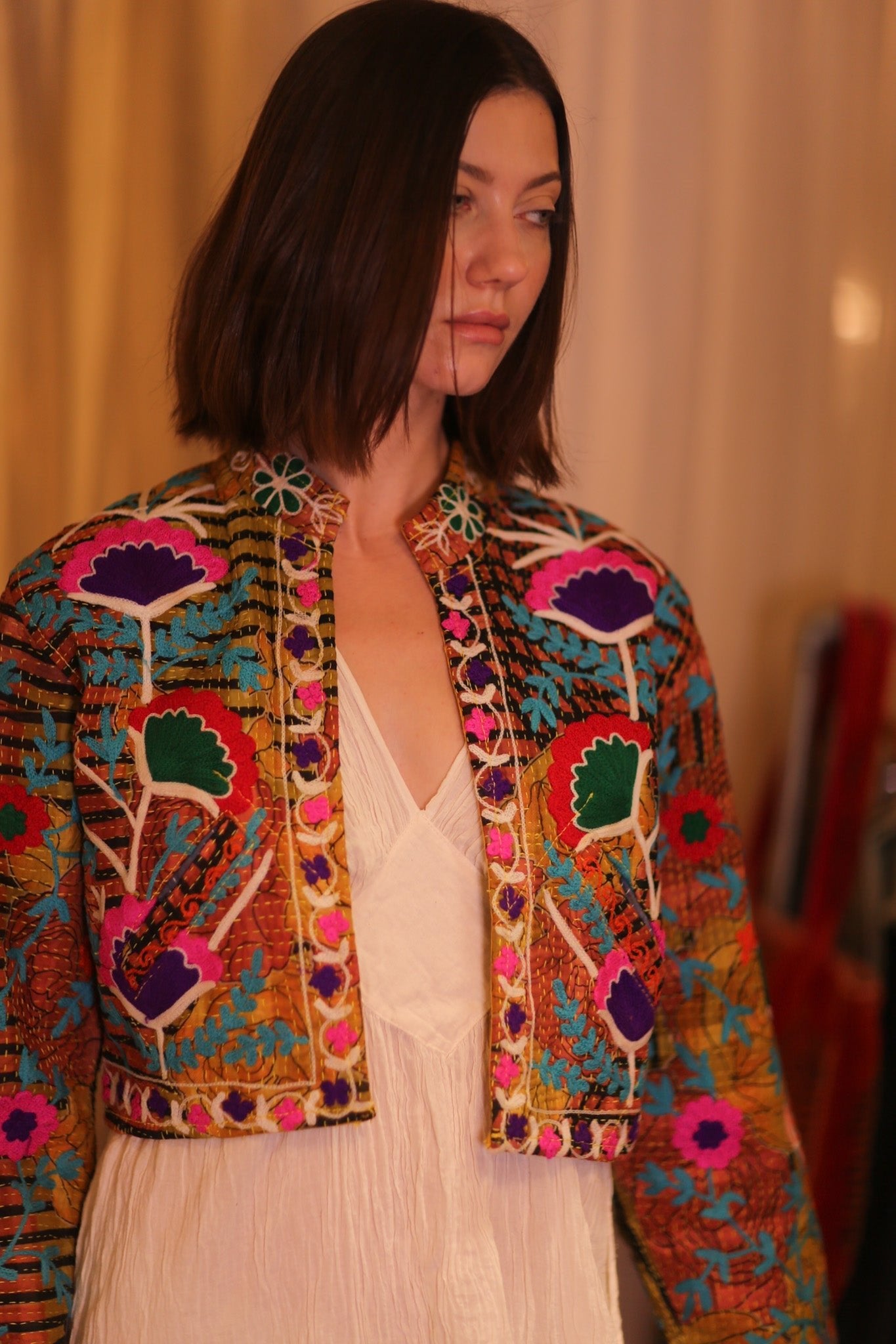 EMBROIDERED KANTHA SHORT JACKET INGRID PANNWE - MOMO STUDIO BERLIN - Berlin Concept Store - sustainable & ethical fashion