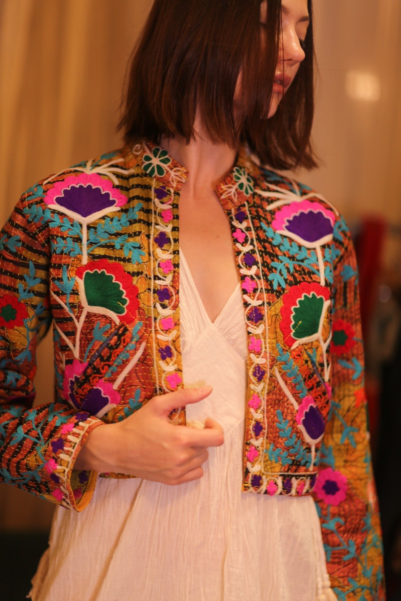 EMBROIDERED KANTHA SHORT JACKET INGRID PANNWE - MOMO STUDIO BERLIN - Berlin Concept Store - sustainable & ethical fashion