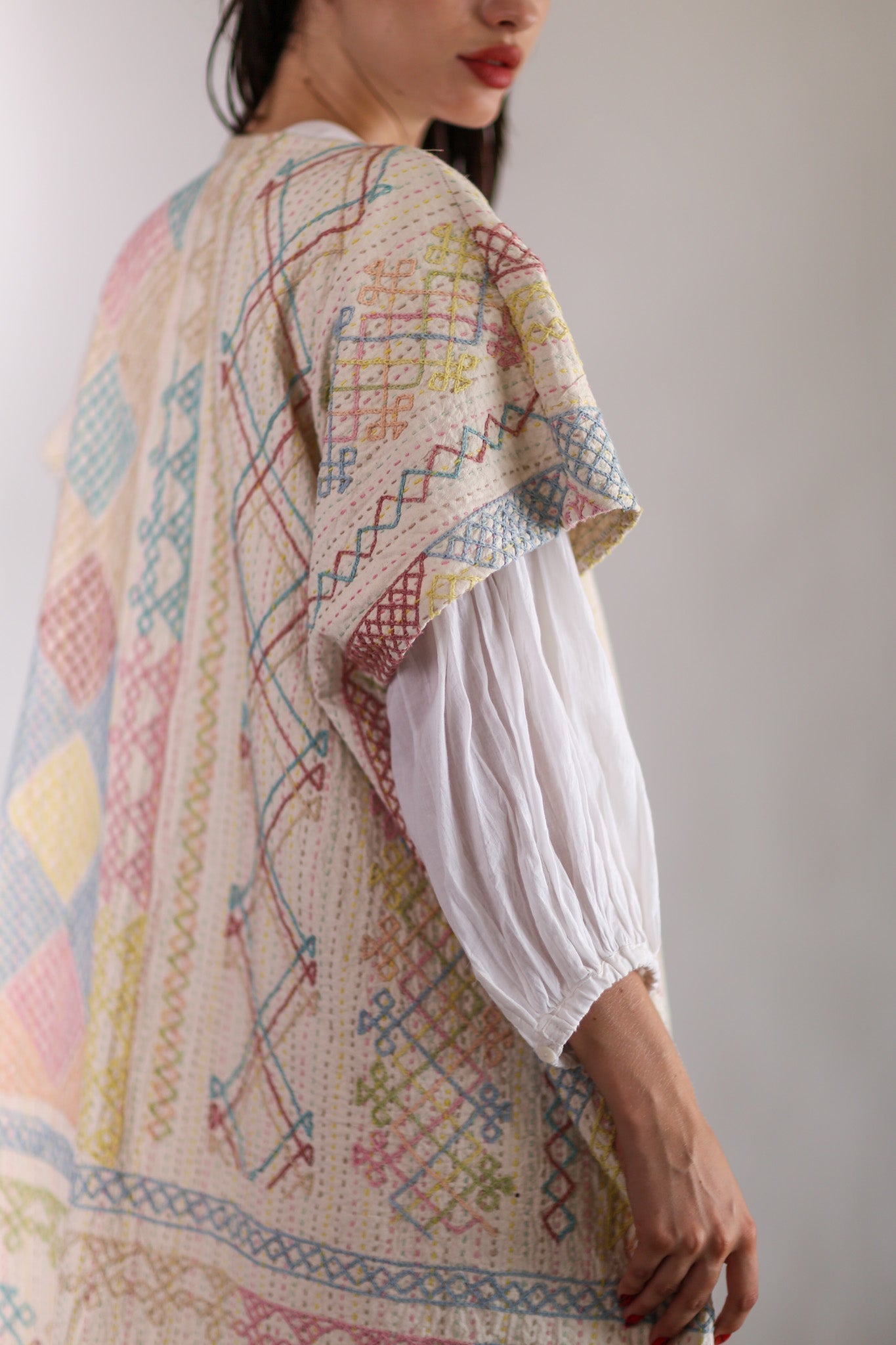 EMBROIDERED KIMONO ANISCHKA - MOMO STUDIO BERLIN - Berlin Concept Store - sustainable & ethical fashion