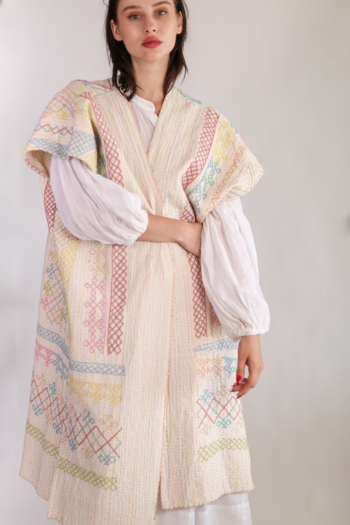 EMBROIDERED KIMONO ANISCHKA - MOMO STUDIO BERLIN - Berlin Concept Store - sustainable & ethical fashion