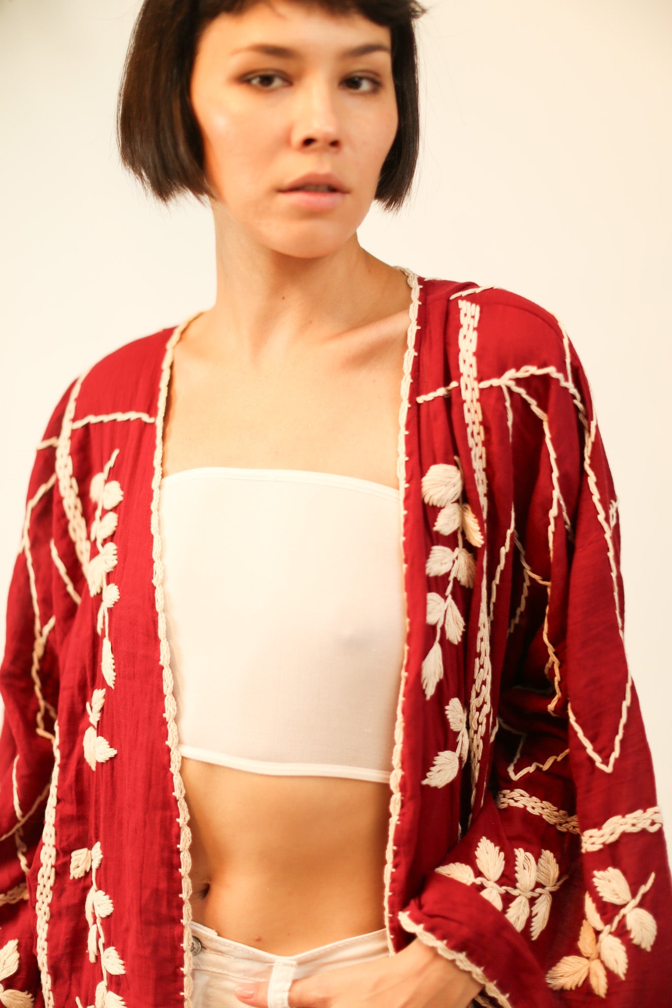 EMBROIDERED KIMONO GINEVRA - MOMO STUDIO BERLIN - Berlin Concept Store - sustainable & ethical fashion