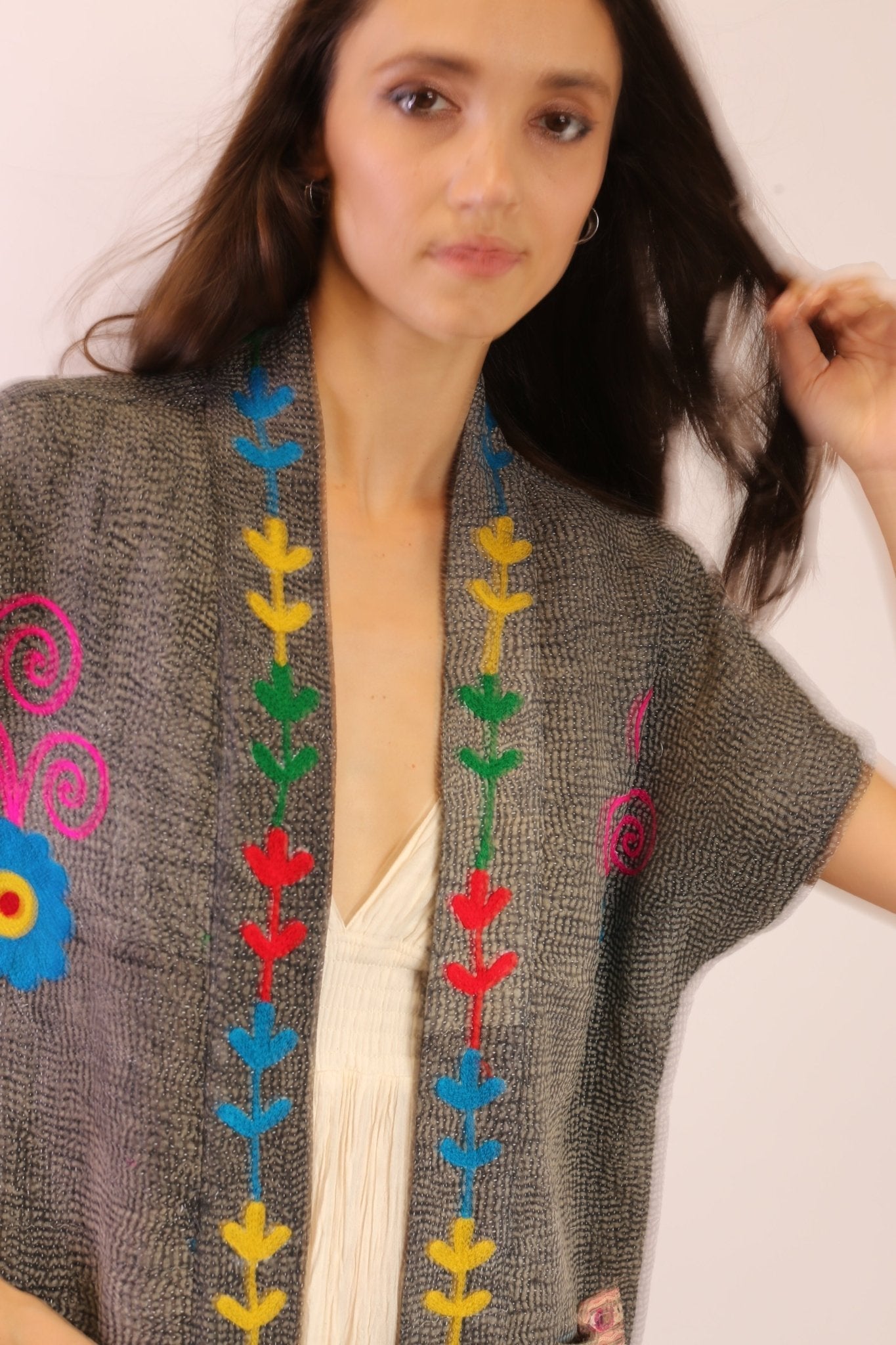 EMBROIDERED KIMONO HARIA - MOMO STUDIO BERLIN - Berlin Concept Store - sustainable & ethical fashion