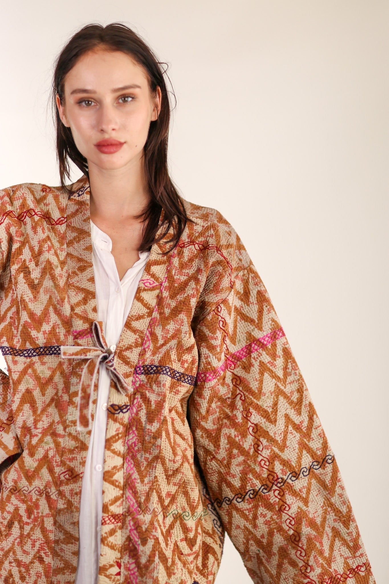 EMBROIDERED KIMONO LIUSA - MOMO STUDIO BERLIN - Berlin Concept Store - sustainable & ethical fashion