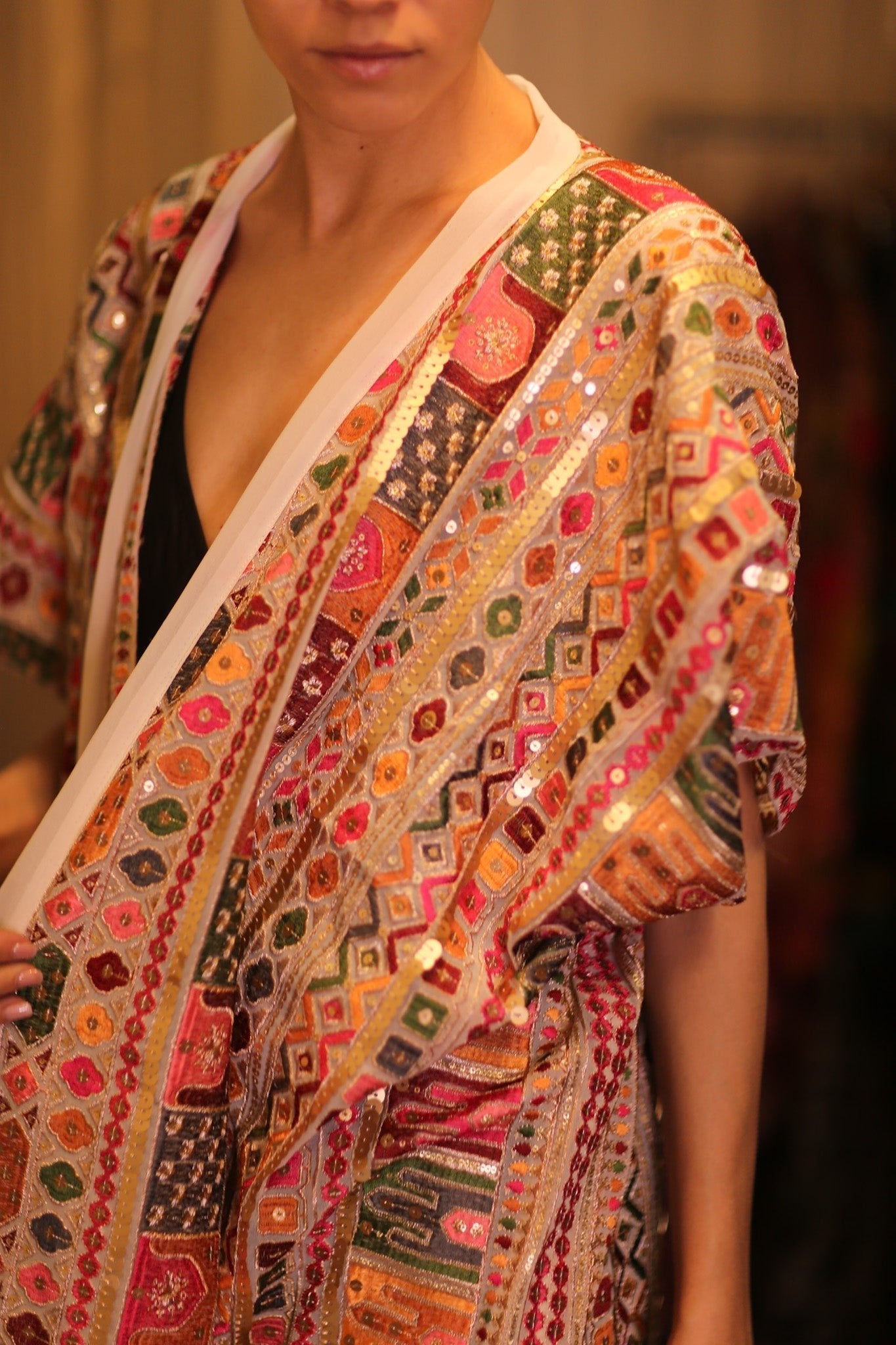 EMBROIDERED KIMONO SILK SUNOSCH - MOMO STUDIO BERLIN - Berlin Concept Store - sustainable & ethical fashion