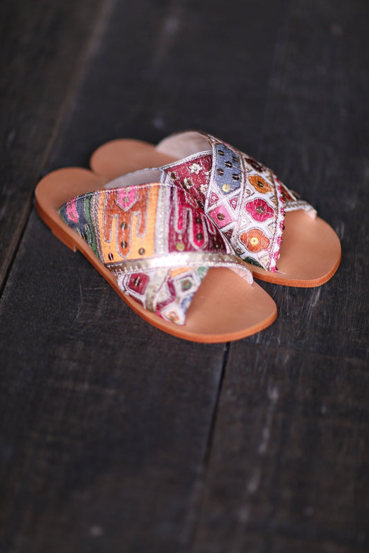 EMBROIDERED LEATHER SLIP ON SANDALS TRIBECA - MOMO STUDIO BERLIN - Berlin Concept Store - sustainable & ethical fashion