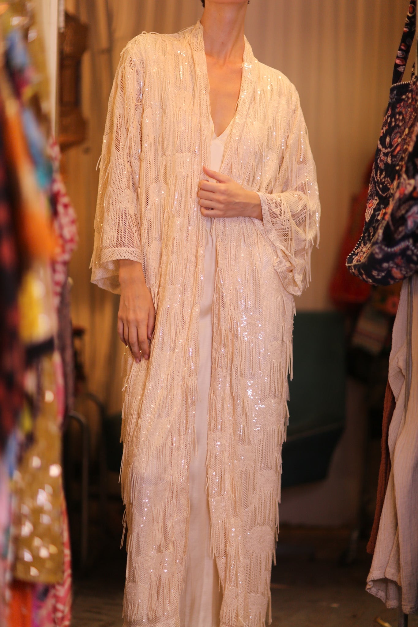 EMBROIDERED LONG FRINGE KIMONO KYLIE - MOMO STUDIO BERLIN - Berlin Concept Store - sustainable & ethical fashion