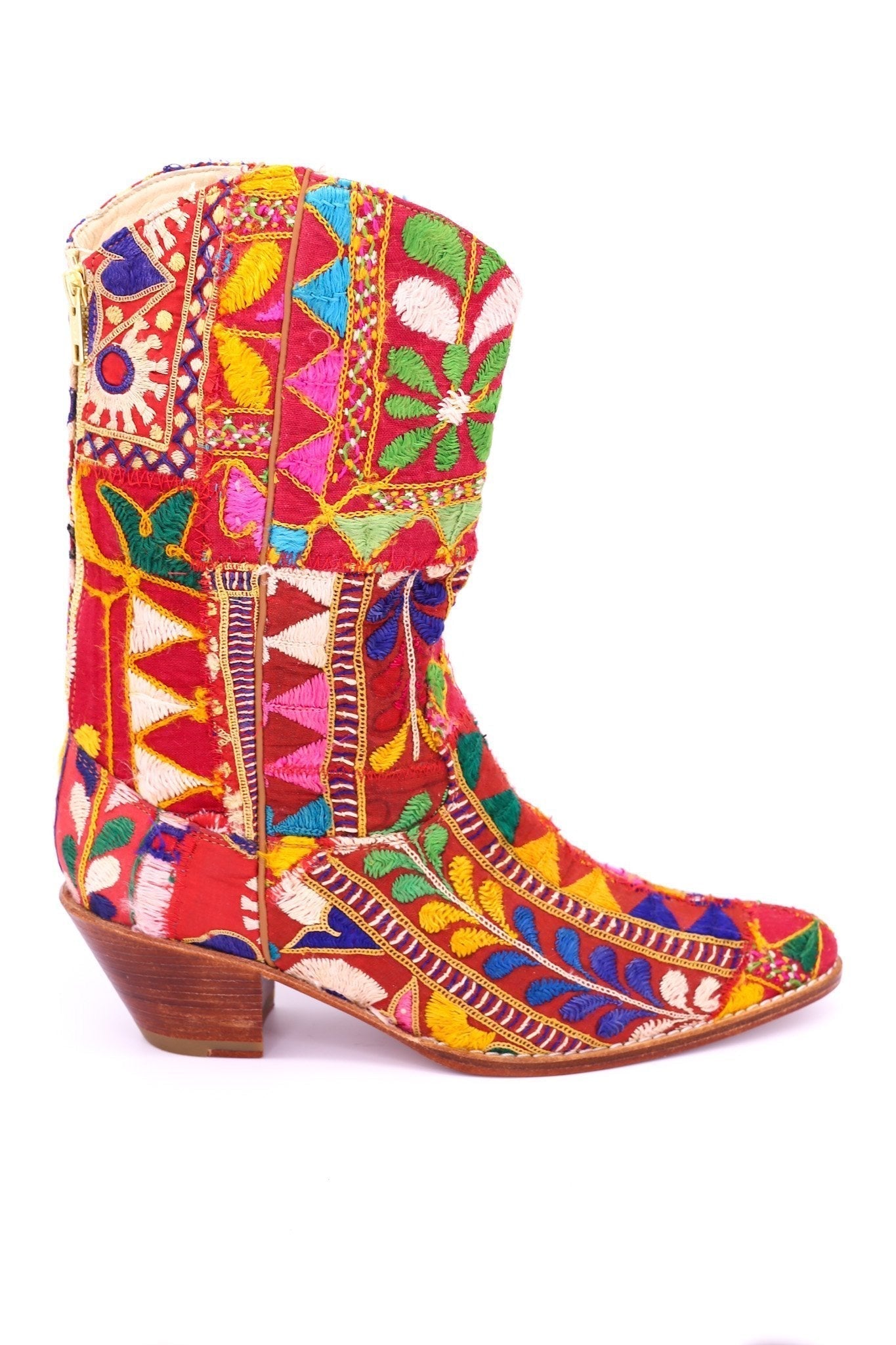 EMBROIDERED PATCHWORK BOOTS SAMSARA - MOMO STUDIO BERLIN - Berlin Concept Store - sustainable & ethical fashion