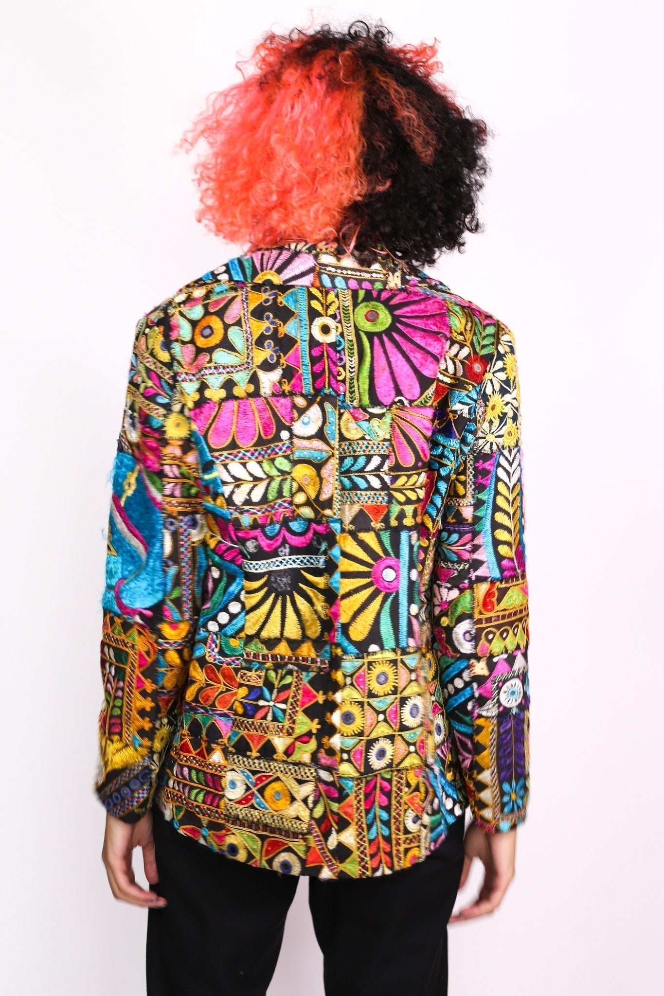 EMBROIDERED PATCHWORK JACKET FRIDA - MOMO STUDIO BERLIN - Berlin Concept Store - sustainable & ethical fashion