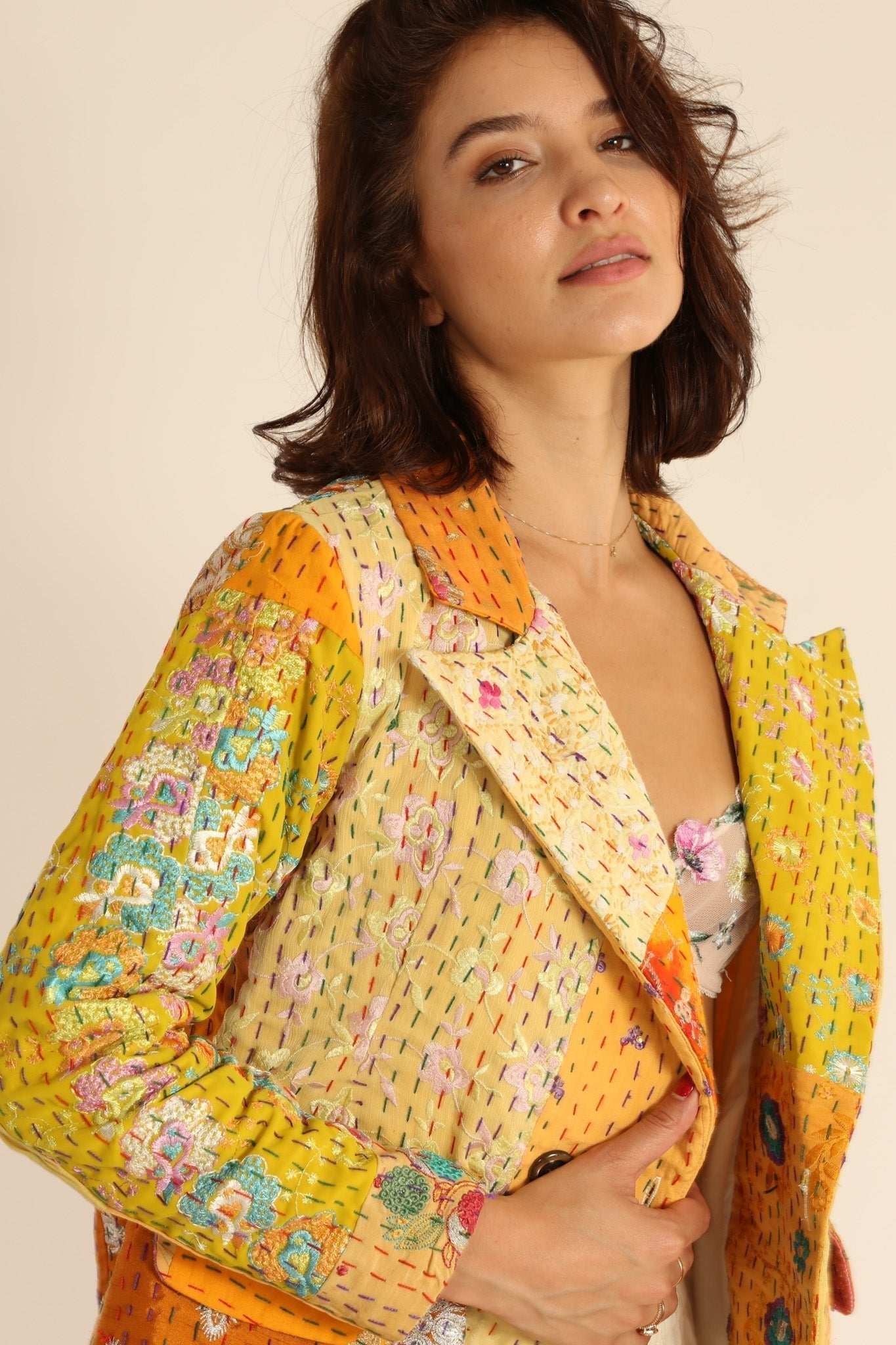 EMBROIDERED PATCHWORK JACKET PENNY - MOMO STUDIO BERLIN - Berlin Concept Store - sustainable & ethical fashion