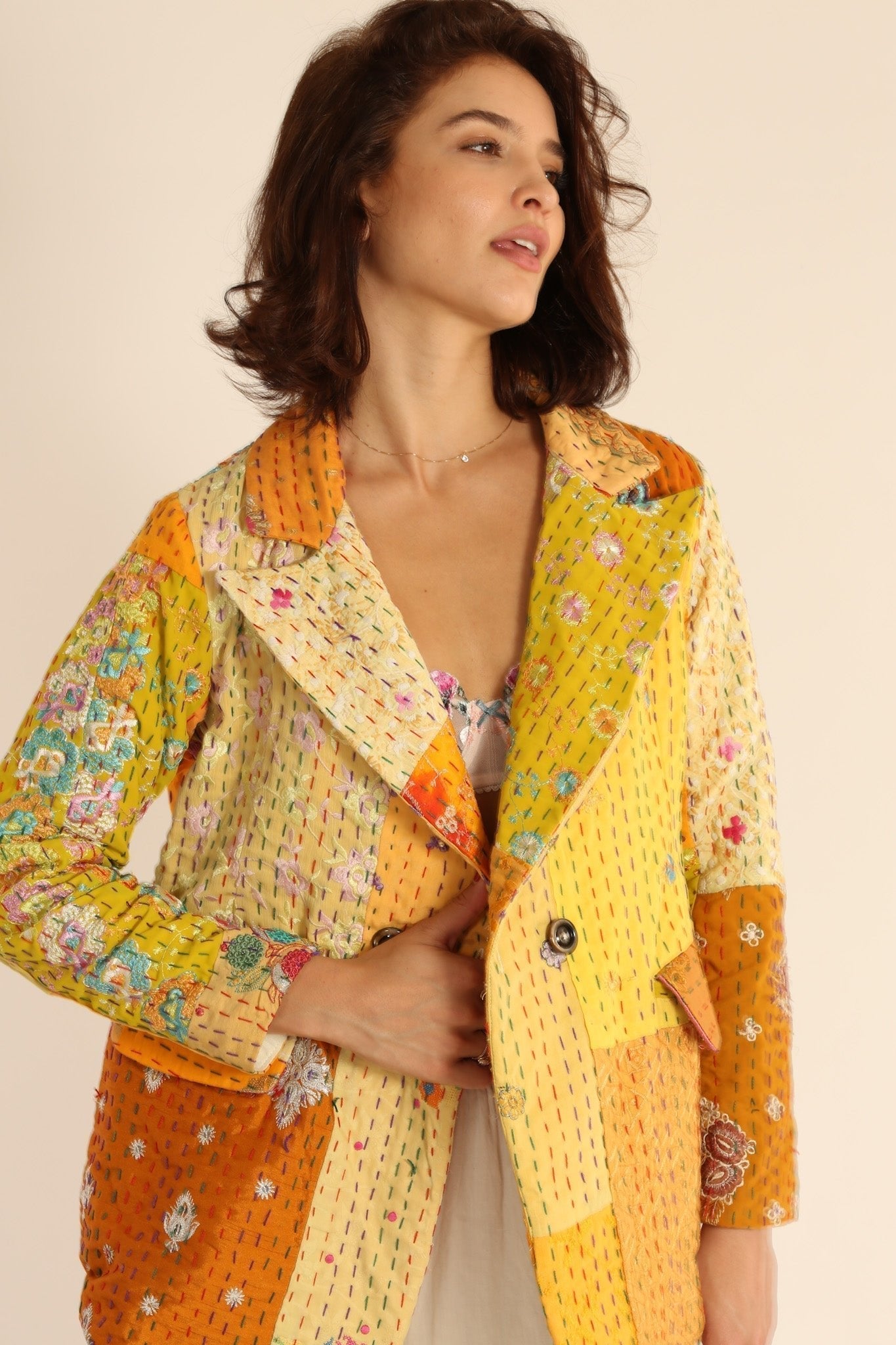 EMBROIDERED PATCHWORK JACKET PENNY - MOMO STUDIO BERLIN - Berlin Concept Store - sustainable & ethical fashion