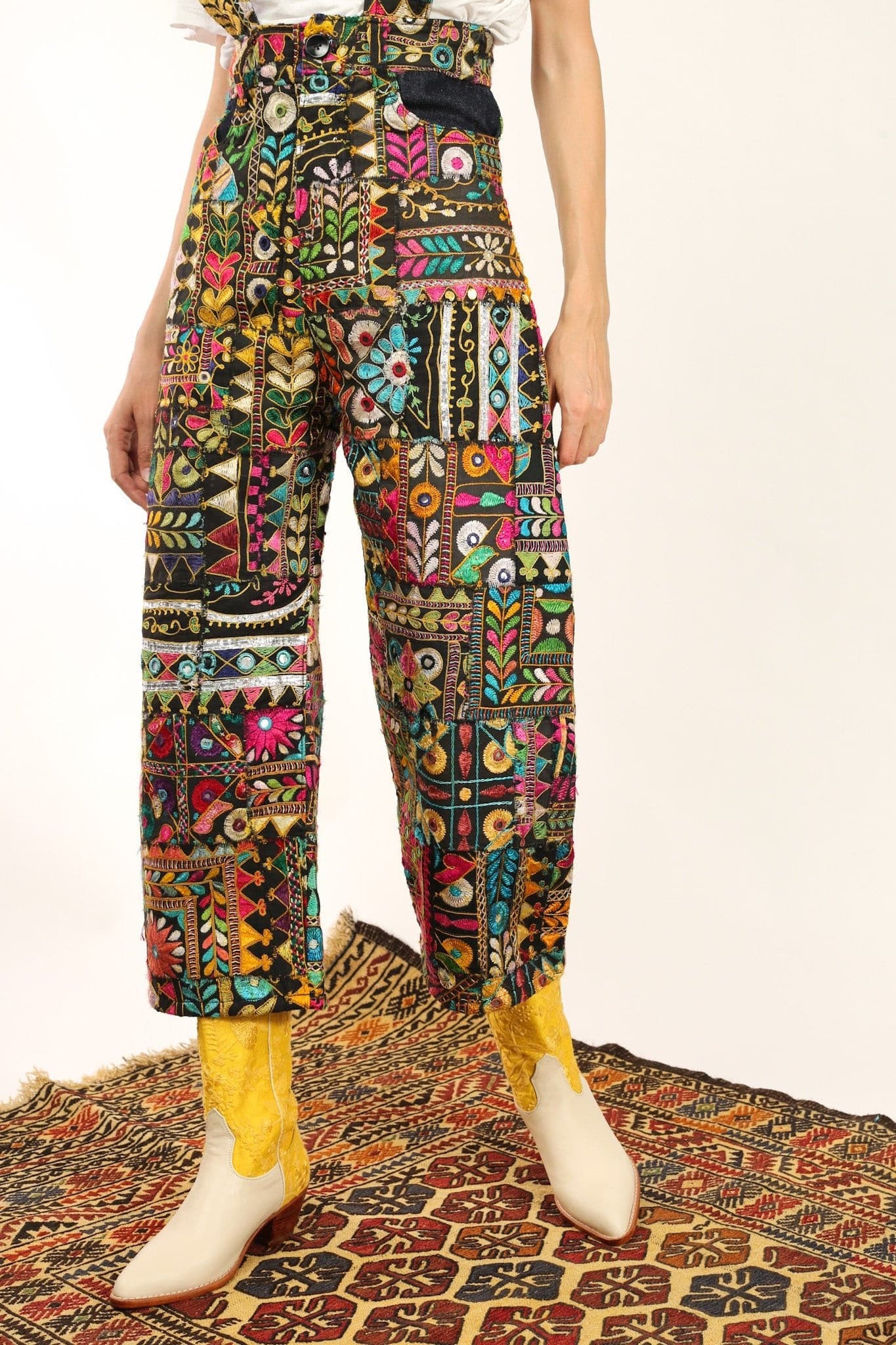 EMBROIDERED PATCHWORK JUMPSUIT HENRY - MOMO STUDIO BERLIN - Berlin Concept Store - sustainable & ethical fashion