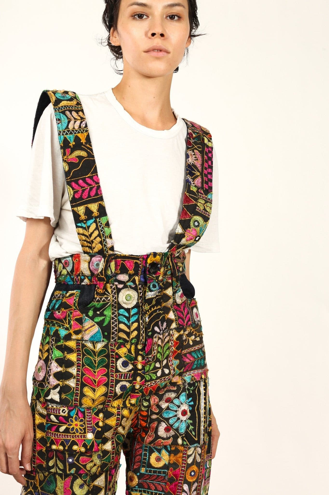 EMBROIDERED PATCHWORK JUMPSUIT HENRY - MOMO STUDIO BERLIN - Berlin Concept Store - sustainable & ethical fashion