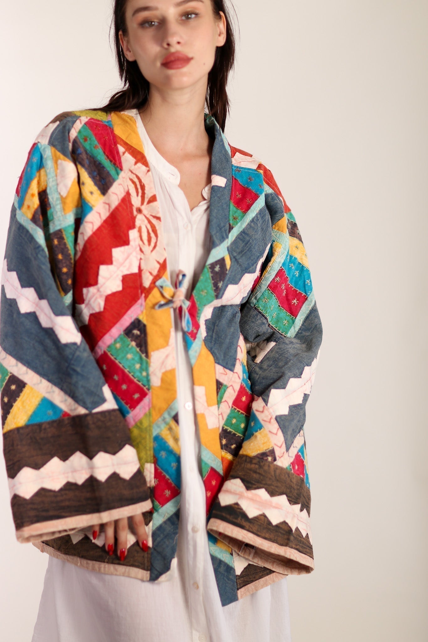 EMBROIDERED PATCHWORK KIMONO HILO - MOMO STUDIO BERLIN - Berlin Concept Store - sustainable & ethical fashion