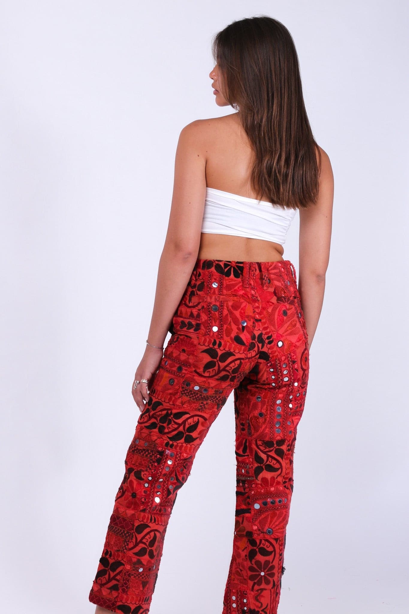 EMBROIDERED PATCHWORK PANTS RAYA - MOMO STUDIO BERLIN - Berlin Concept Store - sustainable & ethical fashion