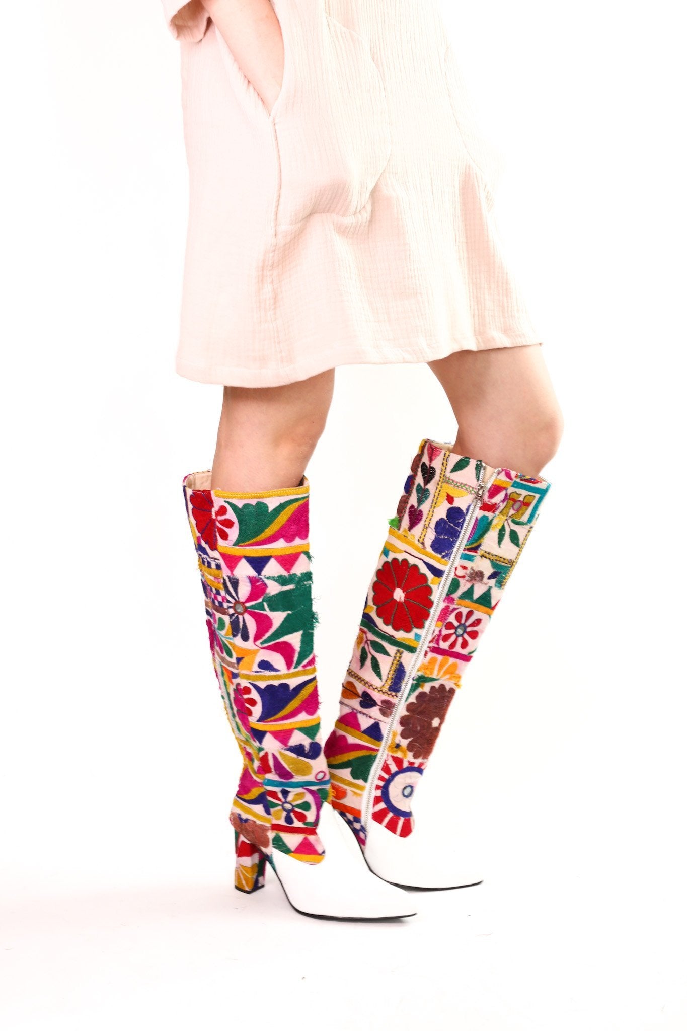 EMBROIDERED PATCHWORK TALL BOOTS SENREVE - MOMO STUDIO BERLIN - Berlin Concept Store - sustainable & ethical fashion