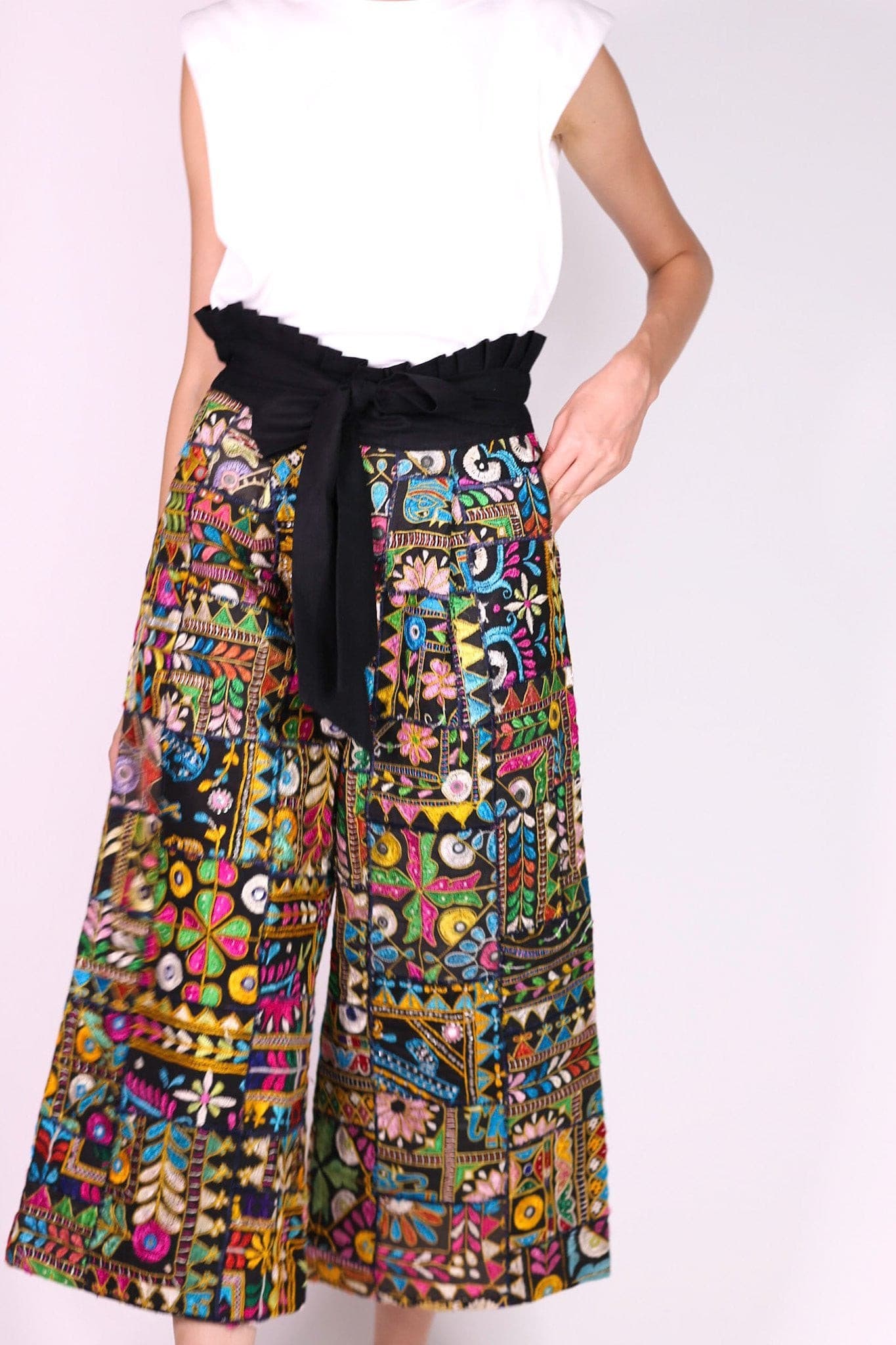 EMBROIDERED PATCHWORK WRAP PANTS BLAIRE - MOMO STUDIO BERLIN - Berlin Concept Store - sustainable & ethical fashion