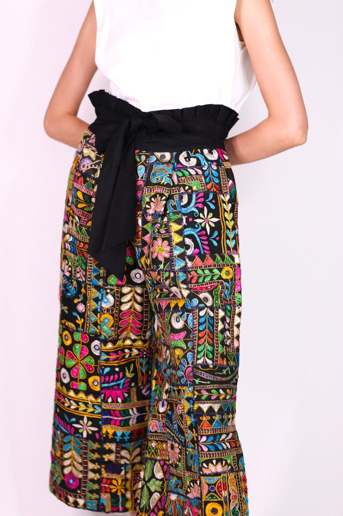 EMBROIDERED PATCHWORK WRAP PANTS BLAIRE - MOMO STUDIO BERLIN - Berlin Concept Store - sustainable & ethical fashion