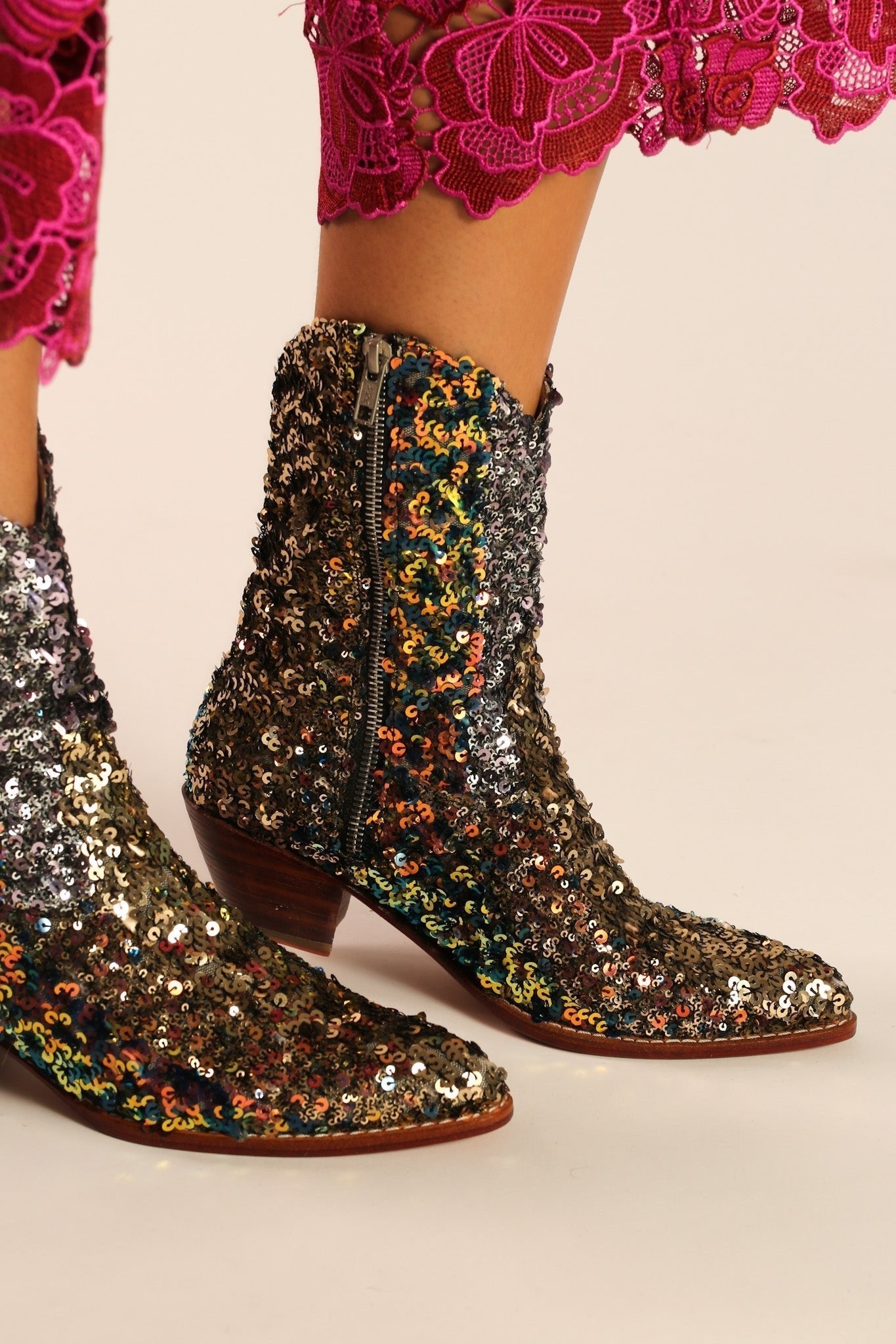 EMBROIDERED SEQUIN BOOTS ASTERIA - MOMO STUDIO BERLIN - Berlin Concept Store - sustainable & ethical fashion