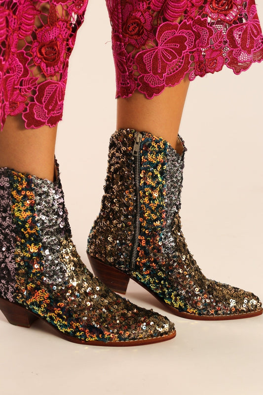 EMBROIDERED SEQUIN BOOTS ASTERIA - MOMO STUDIO BERLIN - Berlin Concept Store - sustainable & ethical fashion