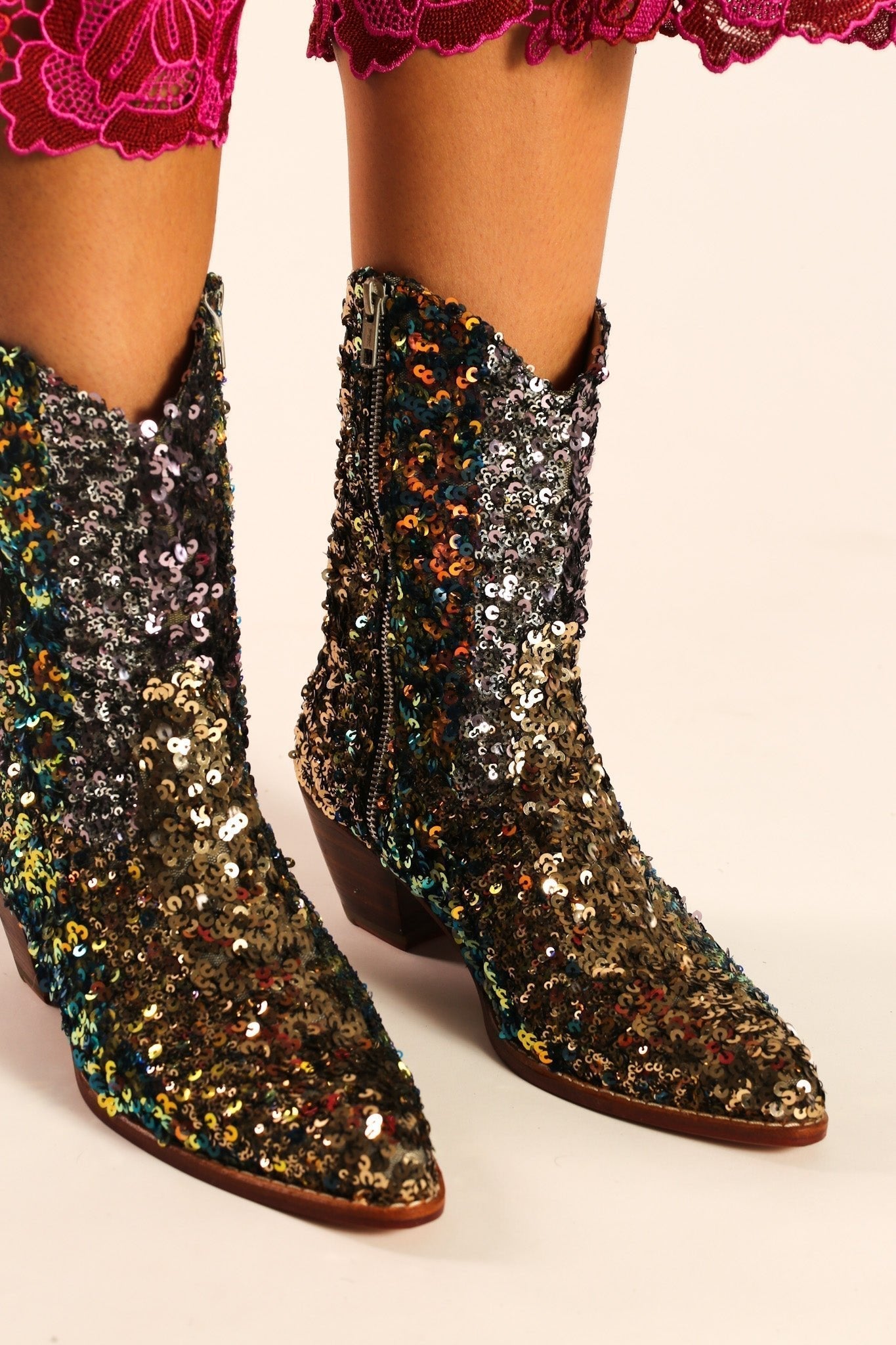 EMBROIDERED SEQUIN BOOTS ASTERIA - MOMO STUDIO BERLIN - Berlin Concept Store - sustainable & ethical fashion