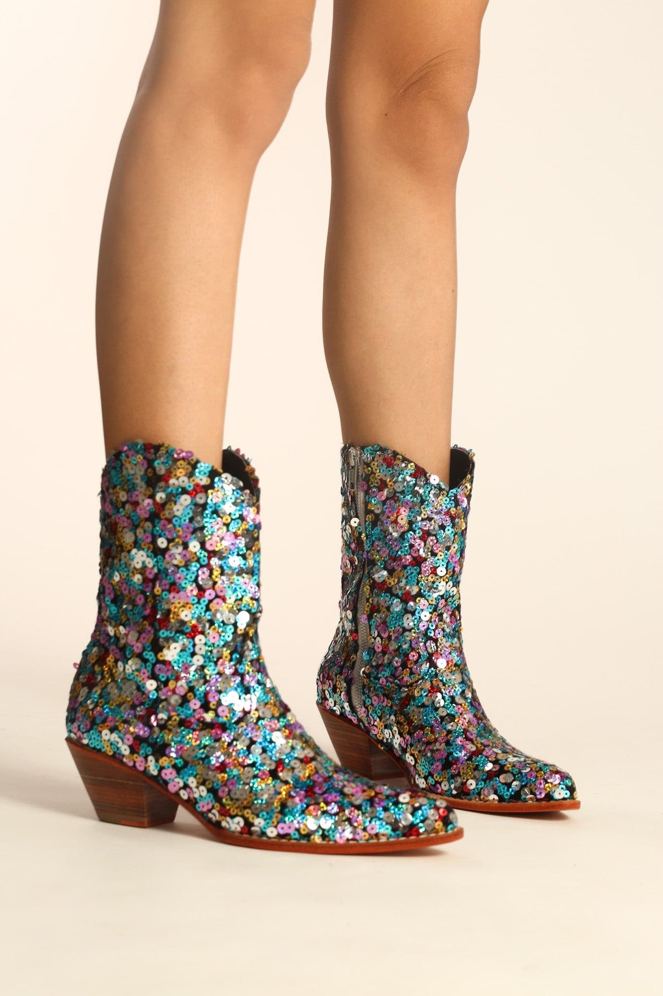 EMBROIDERED SEQUIN BOOTS NING - MOMO STUDIO BERLIN - Berlin Concept Store - sustainable & ethical fashion