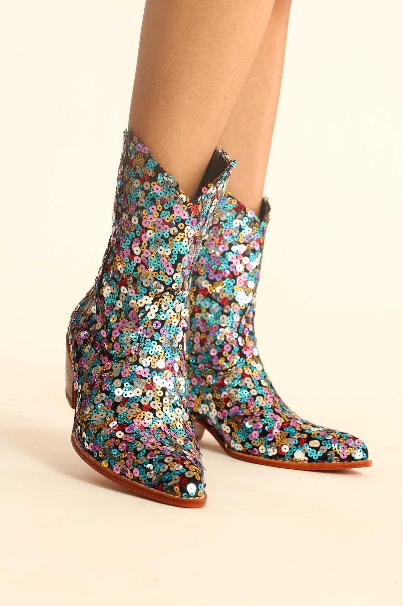 EMBROIDERED SEQUIN BOOTS NING - MOMO STUDIO BERLIN - Berlin Concept Store - sustainable & ethical fashion