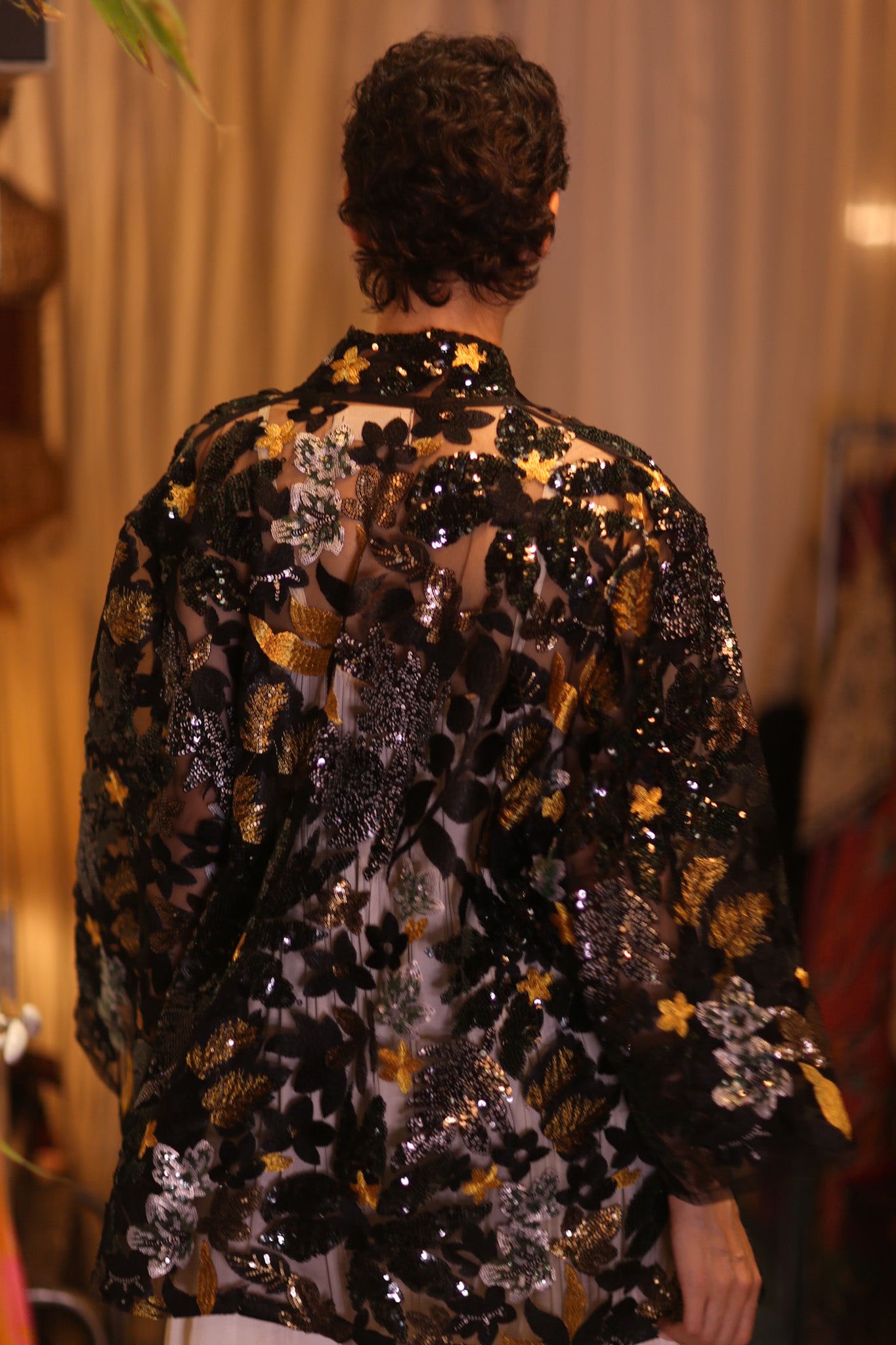 EMBROIDERED SEQUIN SHORT SILK KIMONO YU - MOMO STUDIO BERLIN - Berlin Concept Store - sustainable & ethical fashion