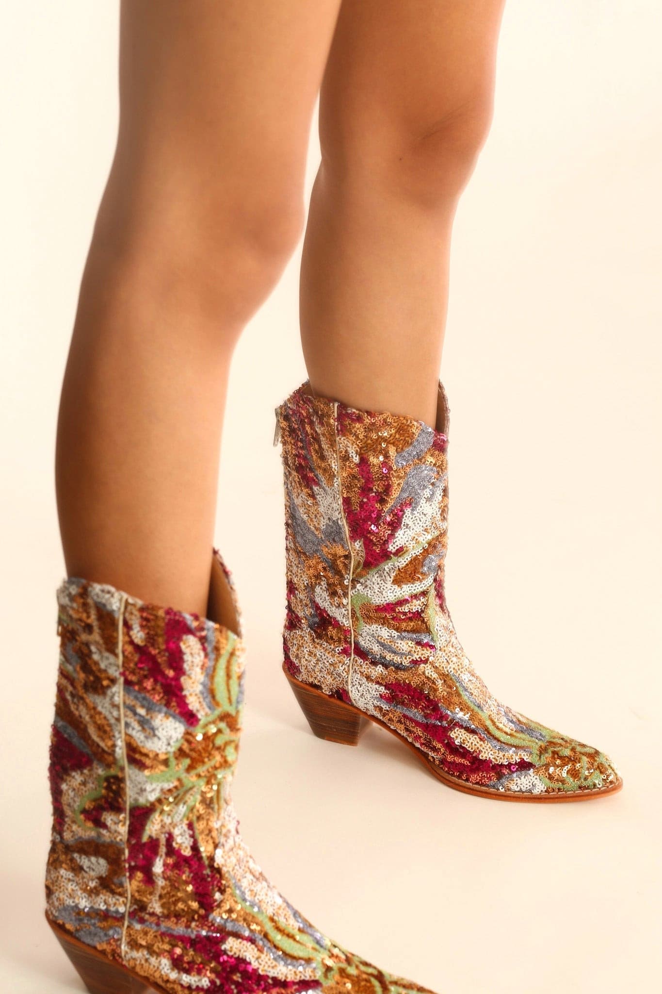 EMBROIDERED SEQUIN WESTERN BOOTS SINA - MOMO STUDIO BERLIN - Berlin Concept Store - sustainable & ethical fashion