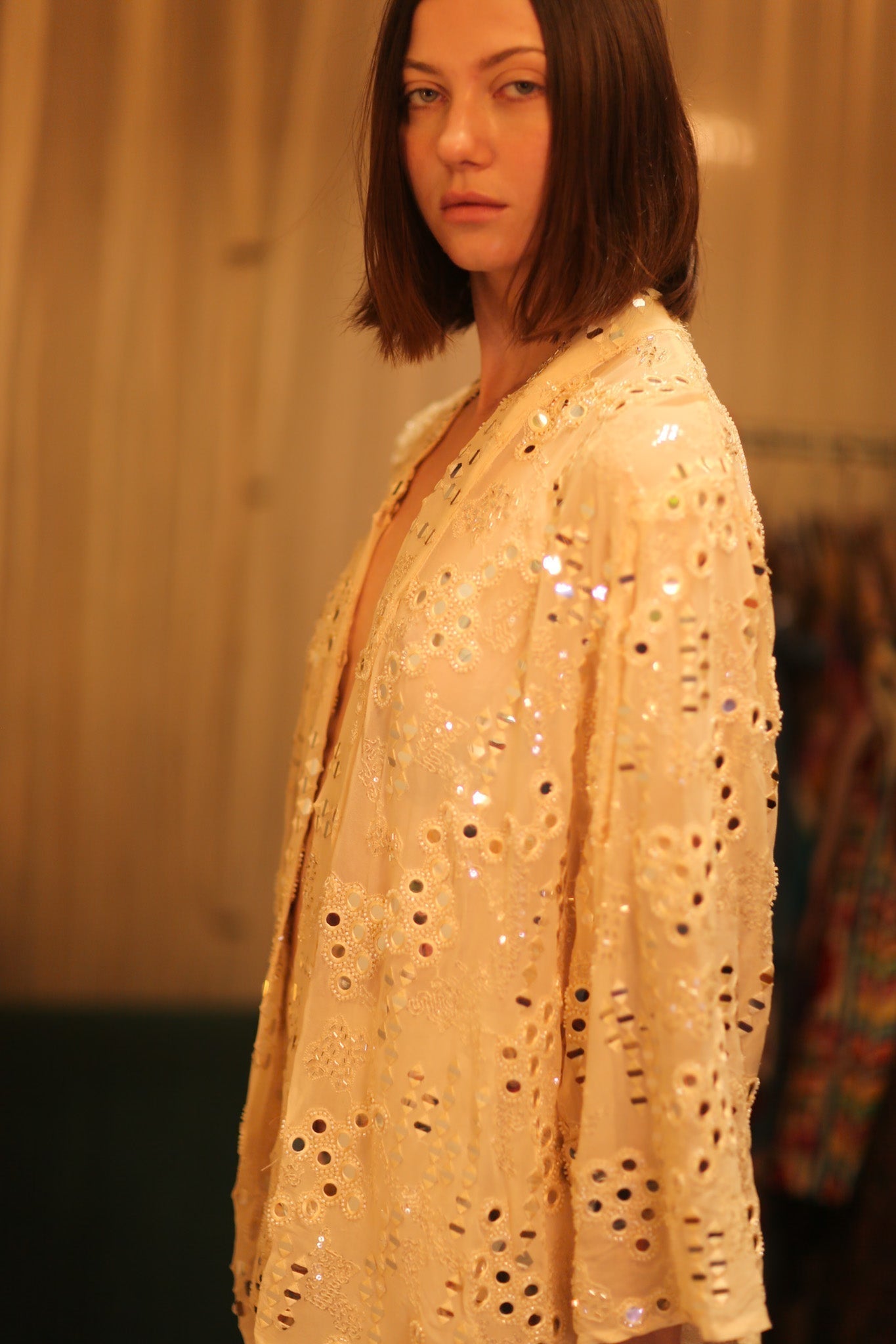 EMBROIDERED SHORT SILK KIMONO MOOSTAL - MOMO STUDIO BERLIN - Berlin Concept Store - sustainable & ethical fashion