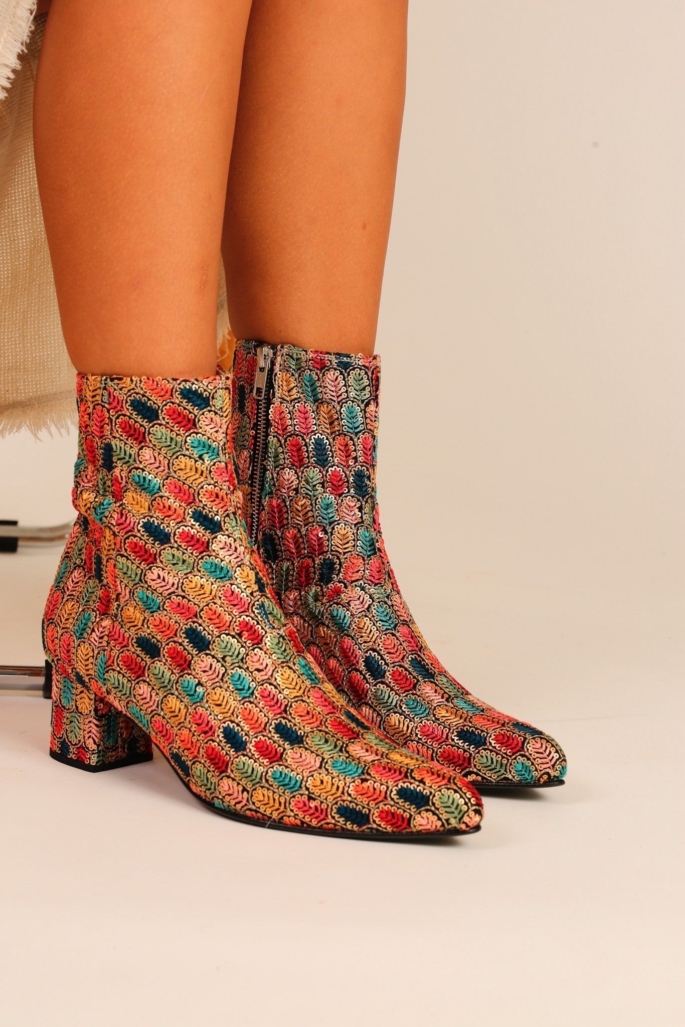 EMBROIDERED SILK BOOTS SHARON - MOMO STUDIO BERLIN - Berlin Concept Store - sustainable & ethical fashion