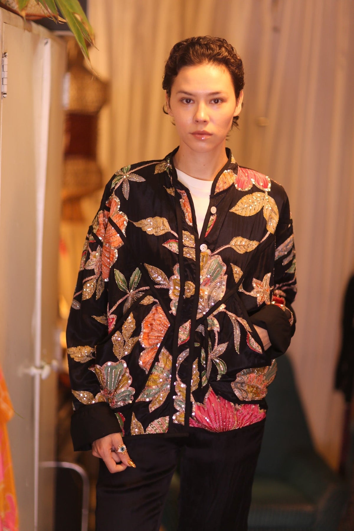 EMBROIDERED SILK JACKET MAYANI - MOMO STUDIO BERLIN - Berlin Concept Store - sustainable & ethical fashion