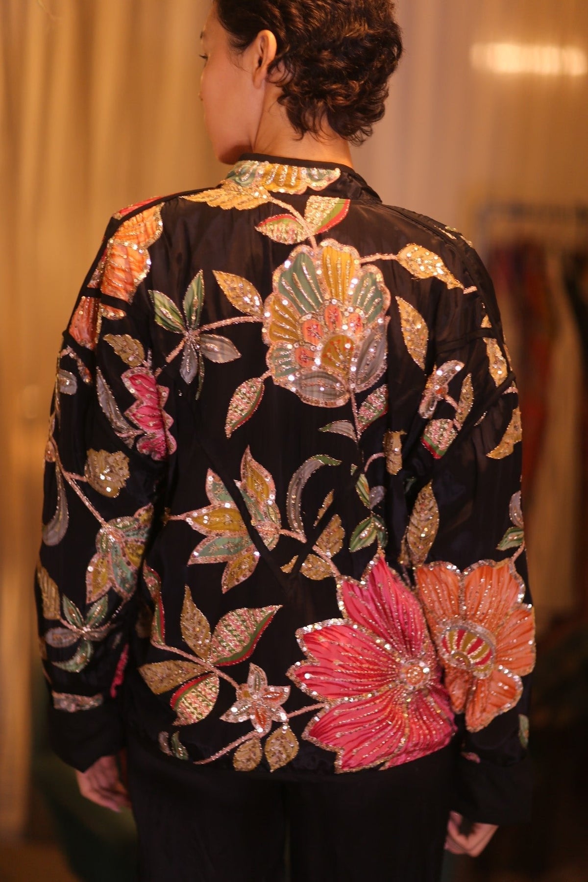 EMBROIDERED SILK JACKET MAYANI - MOMO STUDIO BERLIN - Berlin Concept Store - sustainable & ethical fashion