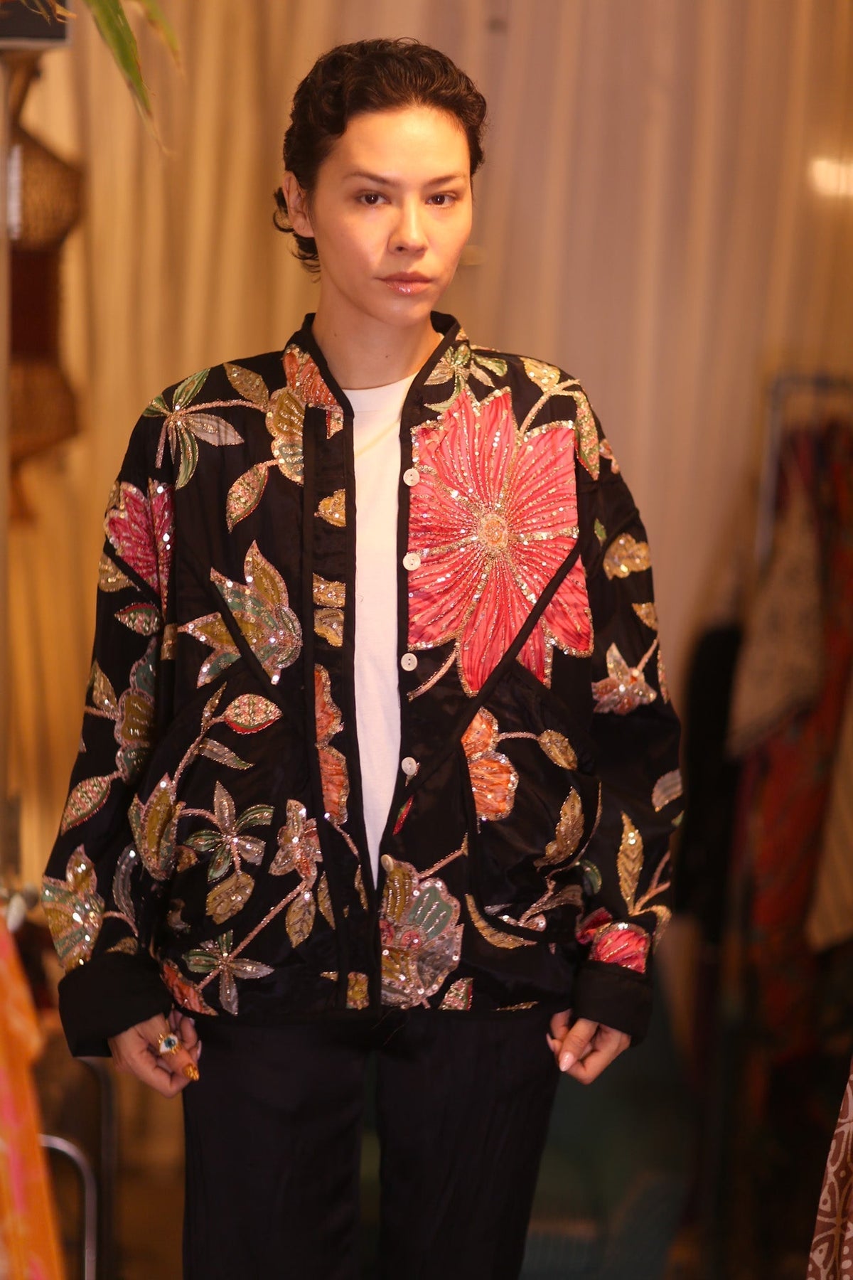 EMBROIDERED SILK JACKET MAYANI - MOMO STUDIO BERLIN - Berlin Concept Store - sustainable & ethical fashion