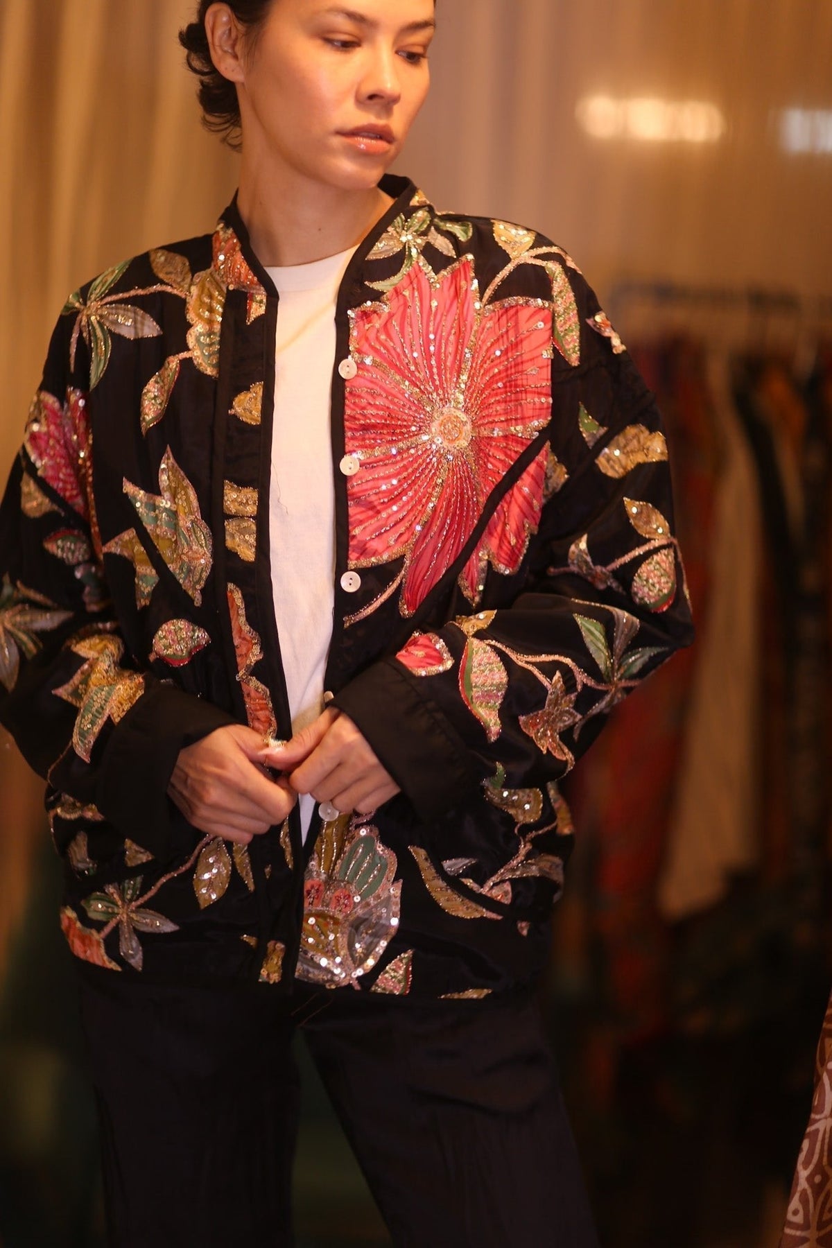 EMBROIDERED SILK JACKET MAYANI - MOMO STUDIO BERLIN - Berlin Concept Store - sustainable & ethical fashion