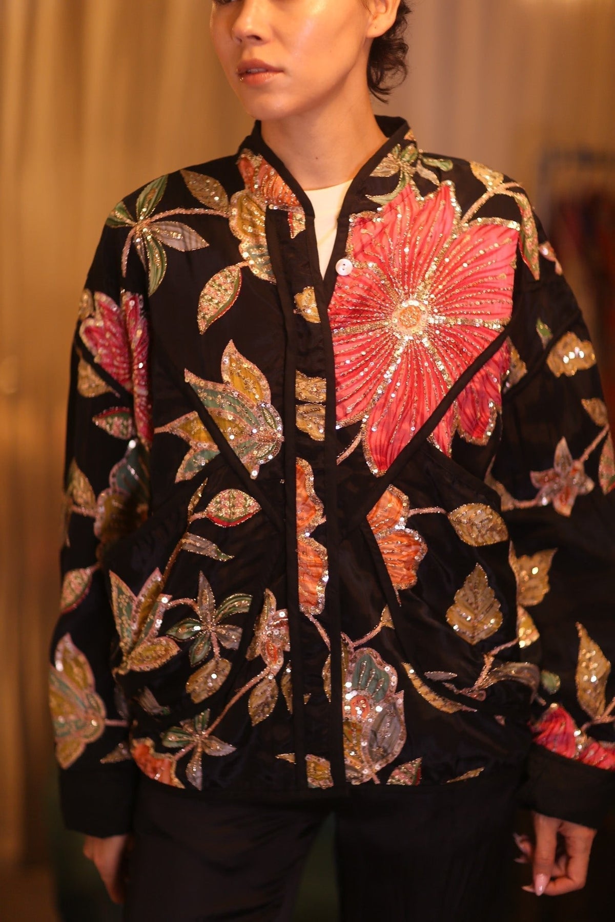 EMBROIDERED SILK JACKET MAYANI - MOMO STUDIO BERLIN - Berlin Concept Store - sustainable & ethical fashion